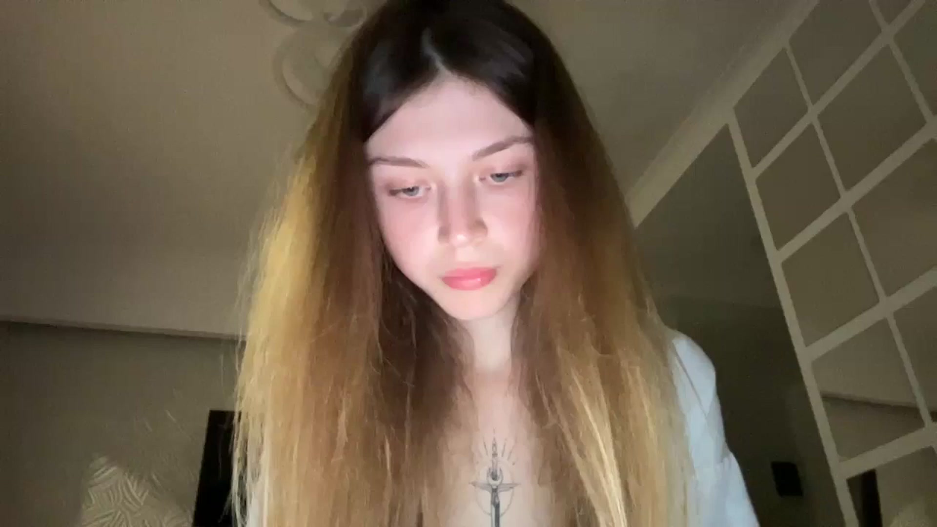 Gallery image thumbnail from Coconut_dream's myfreecams stream on, 10/08/2023, 18:00 image 19 of 20