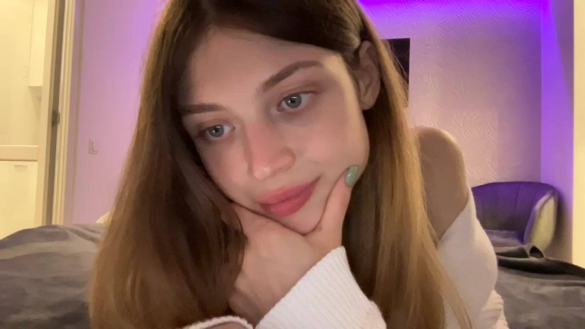 Gallery image thumbnail from Coconut_dream's myfreecams stream on, 10/12/2023, 19:55 image 1 of 20