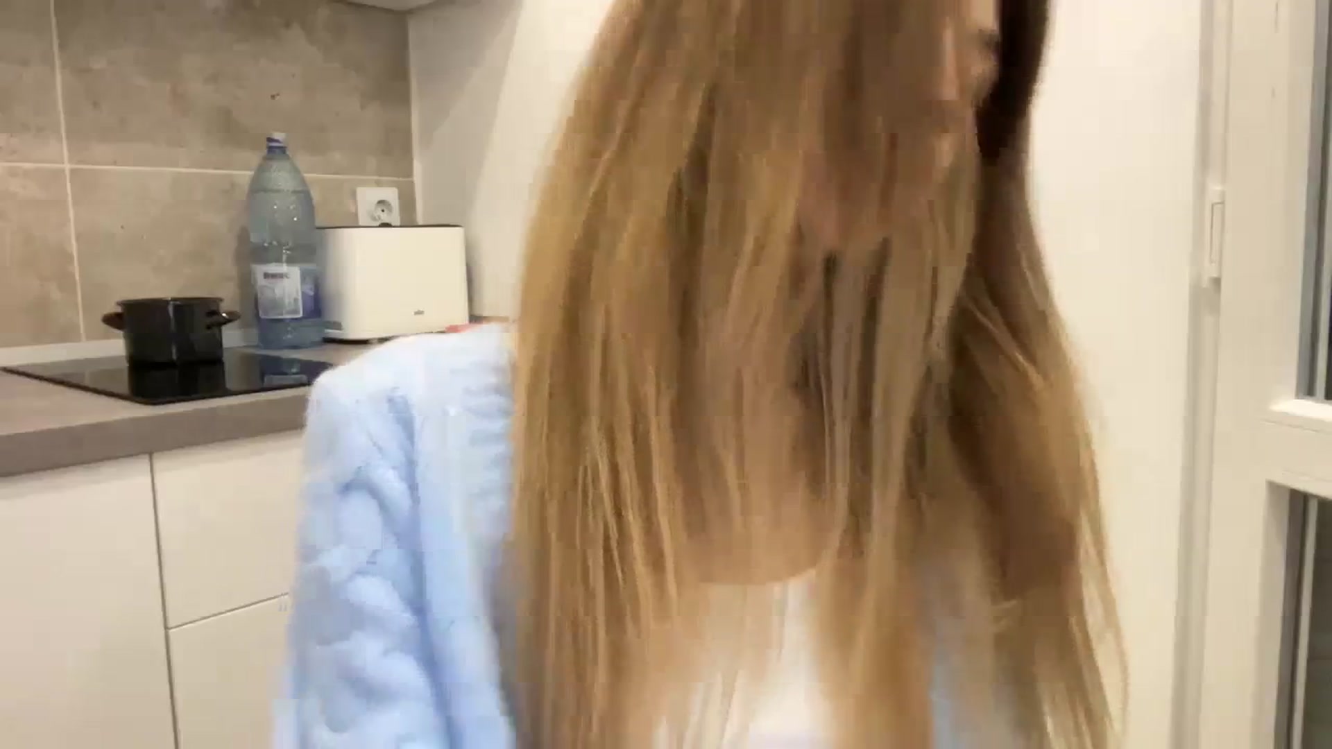 Gallery image thumbnail from Coconut_dream's myfreecams stream on, 10/19/2023, 17:31 image 5 of 20