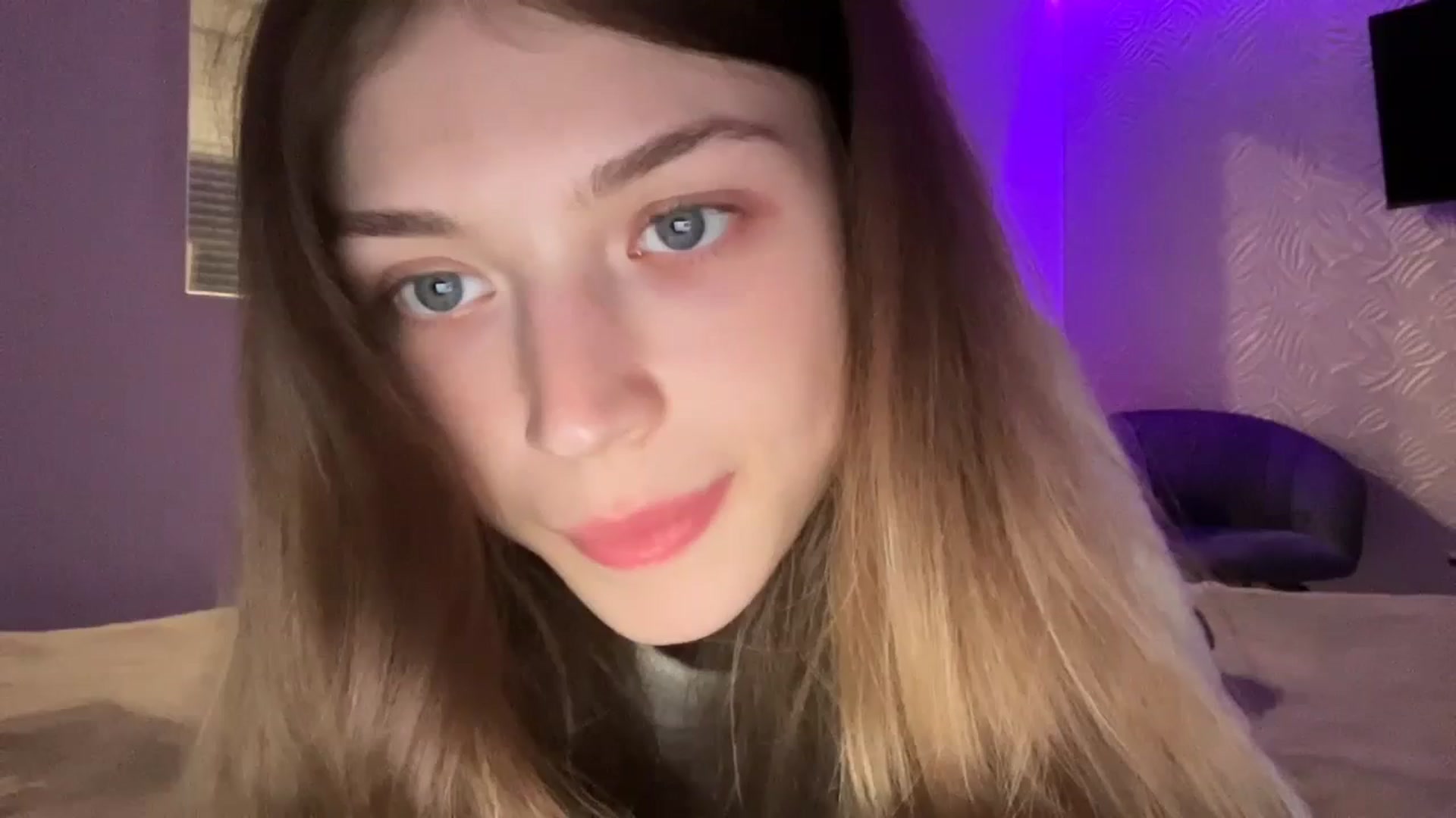 Gallery image thumbnail from Coconut_dream's myfreecams stream on, 10/20/2023, 18:29 image 12 of 20