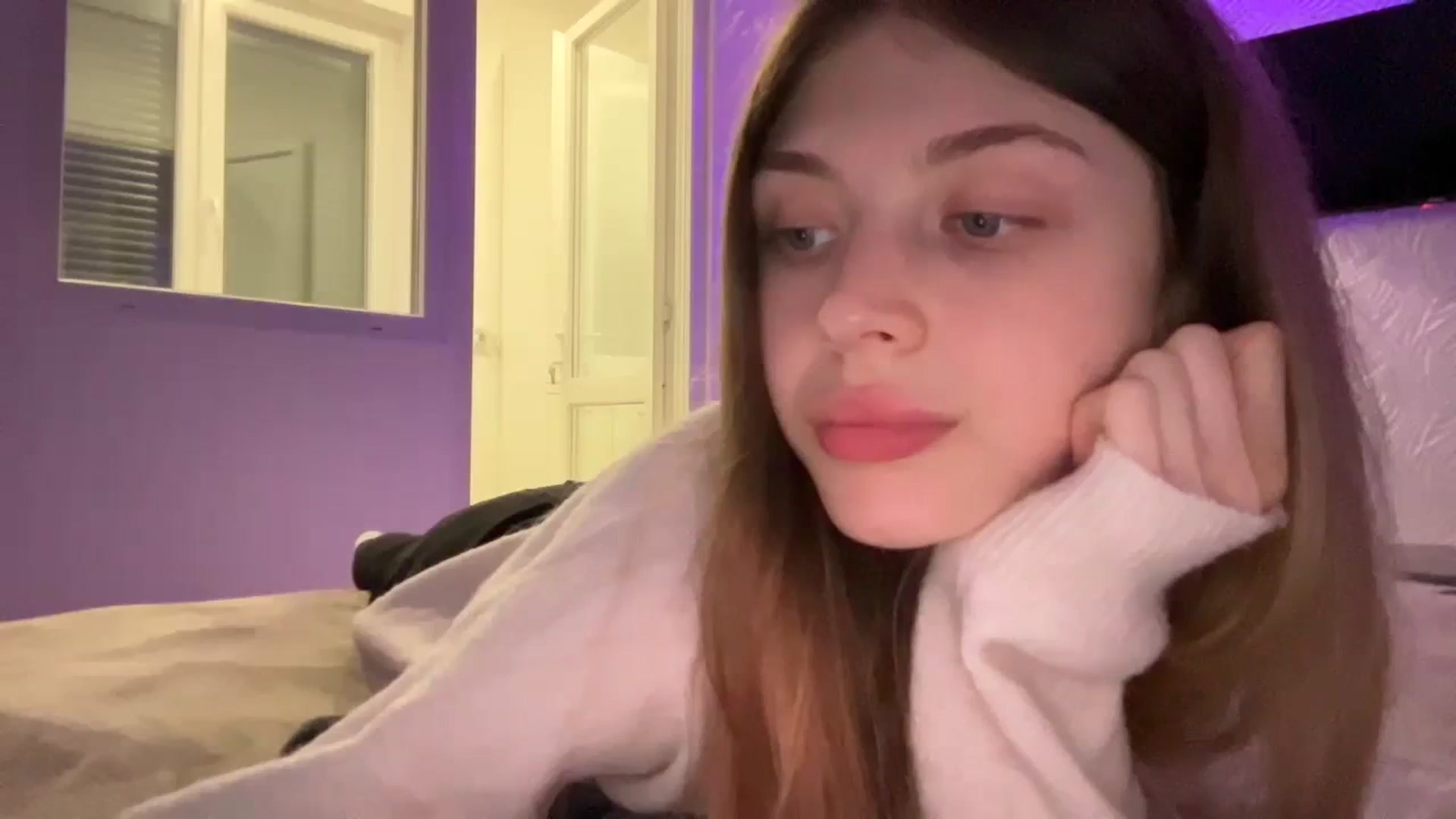 Gallery image thumbnail from Coconut_dream's myfreecams stream on, 10/20/2023, 18:29 image 13 of 20