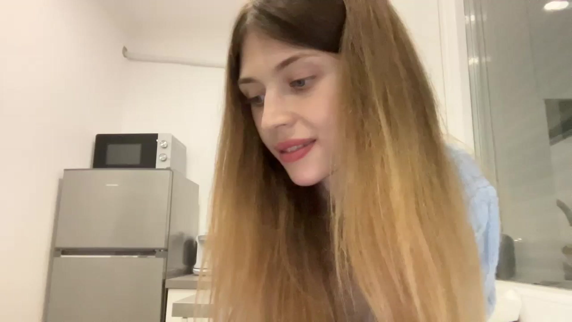Gallery image thumbnail from Coconut_dream's myfreecams stream on, 10/22/2023, 14:19 image 13 of 20