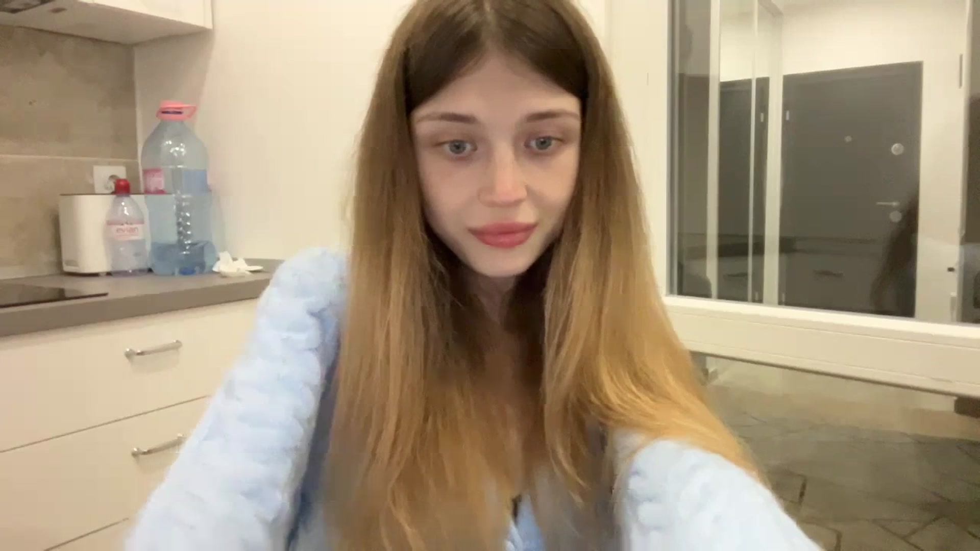 Gallery image thumbnail from Coconut_dream's myfreecams stream on, 10/22/2023, 15:03 image 15 of 20