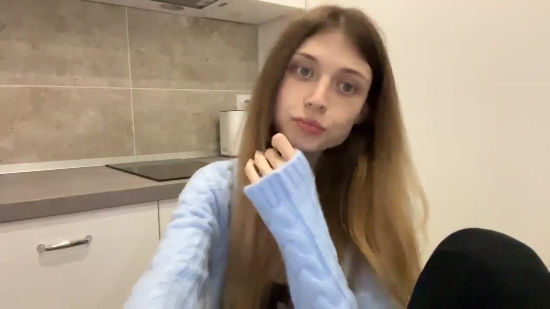 Gallery image thumbnail from Coconut_dream's myfreecams stream on, 10/22/2023, 16:02 image 4 of 20