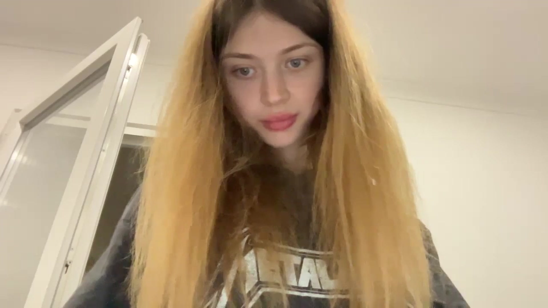 Gallery image thumbnail from Coconut_dream's myfreecams stream on, 10/24/2023, 06:24 image 15 of 20
