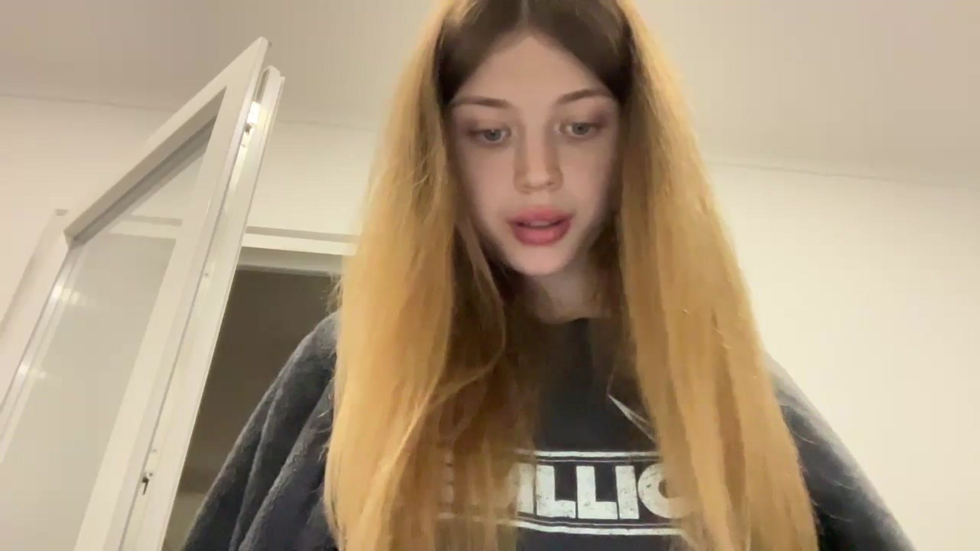 Gallery image thumbnail from Coconut_dream's myfreecams stream on, 10/24/2023, 06:24 image 20 of 20