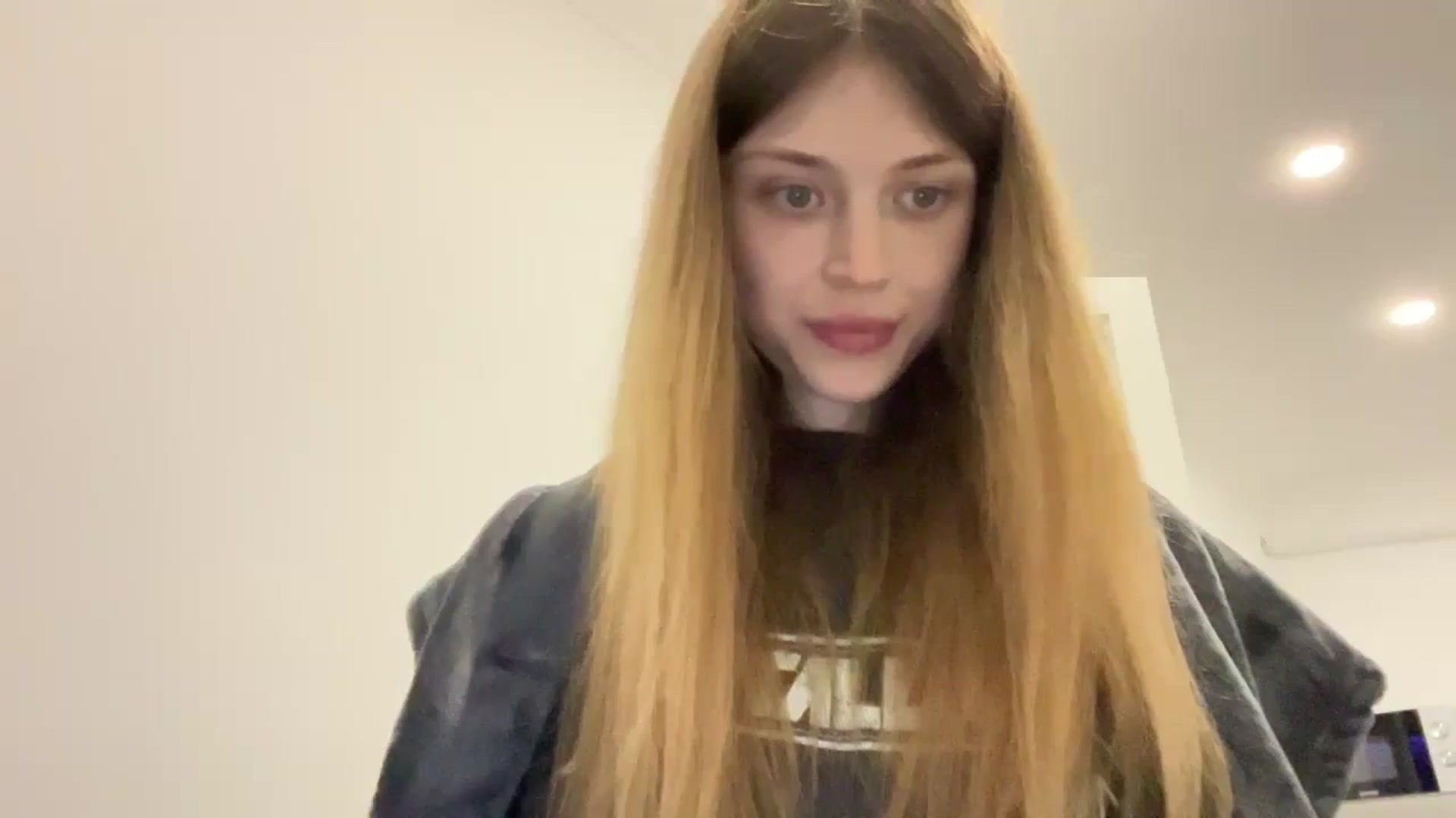 Gallery image thumbnail from Coconut_dream's myfreecams stream on, 10/24/2023, 09:05 image 20 of 20