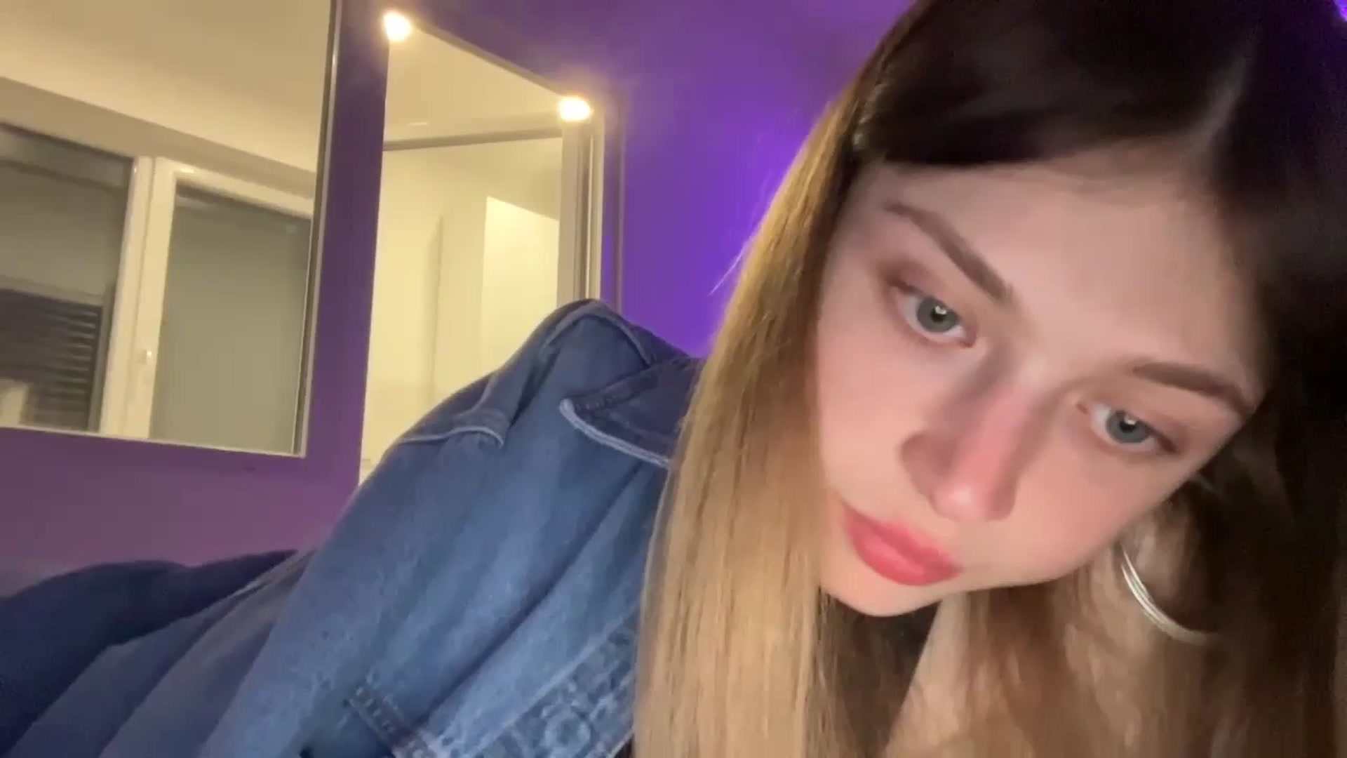 Gallery image thumbnail from Coconut_dream's myfreecams stream on, 10/25/2023, 17:47 image 20 of 20