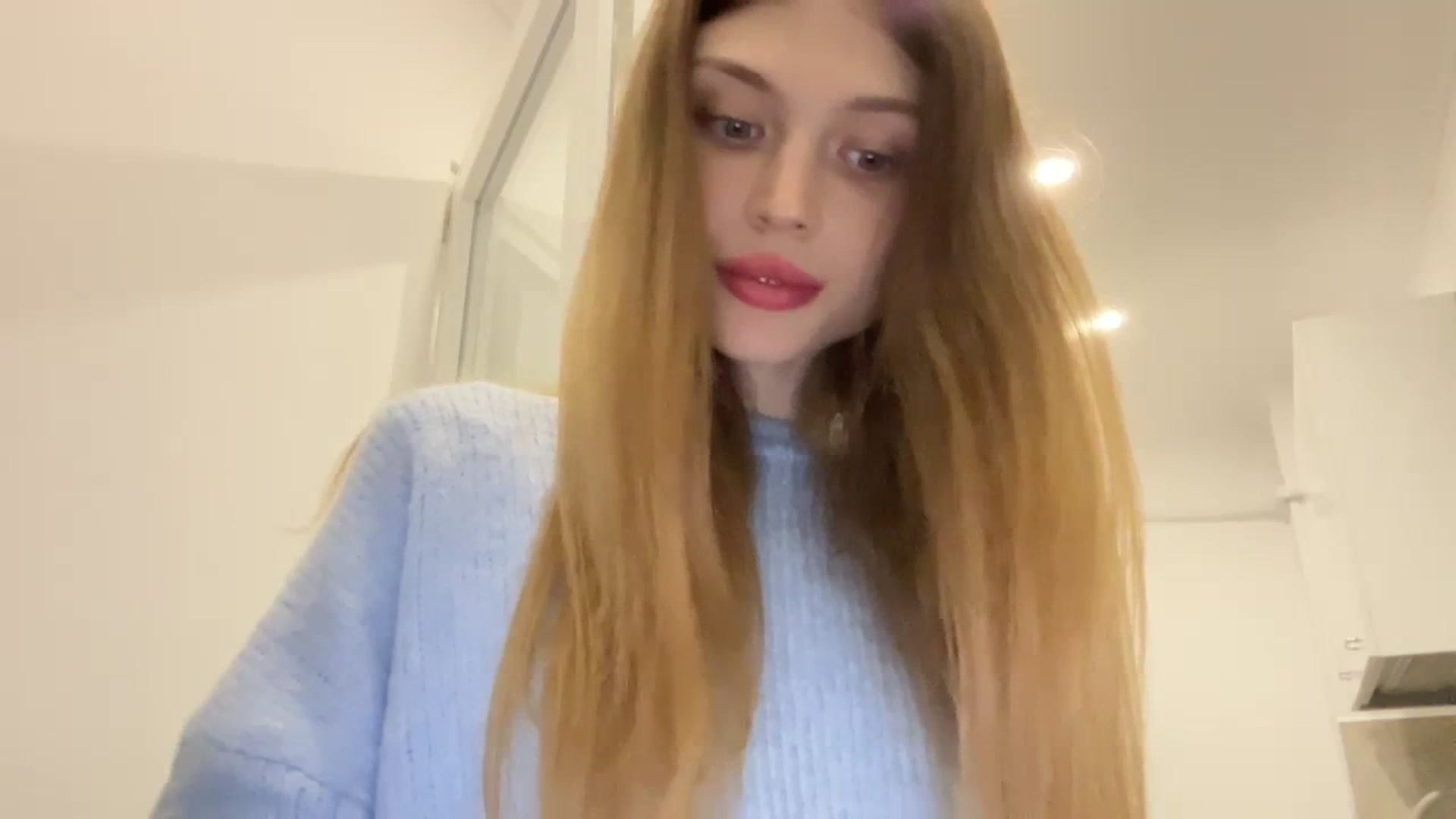 Gallery image thumbnail from Coconut_dream's myfreecams stream on, 10/26/2023, 15:15 image 5 of 20