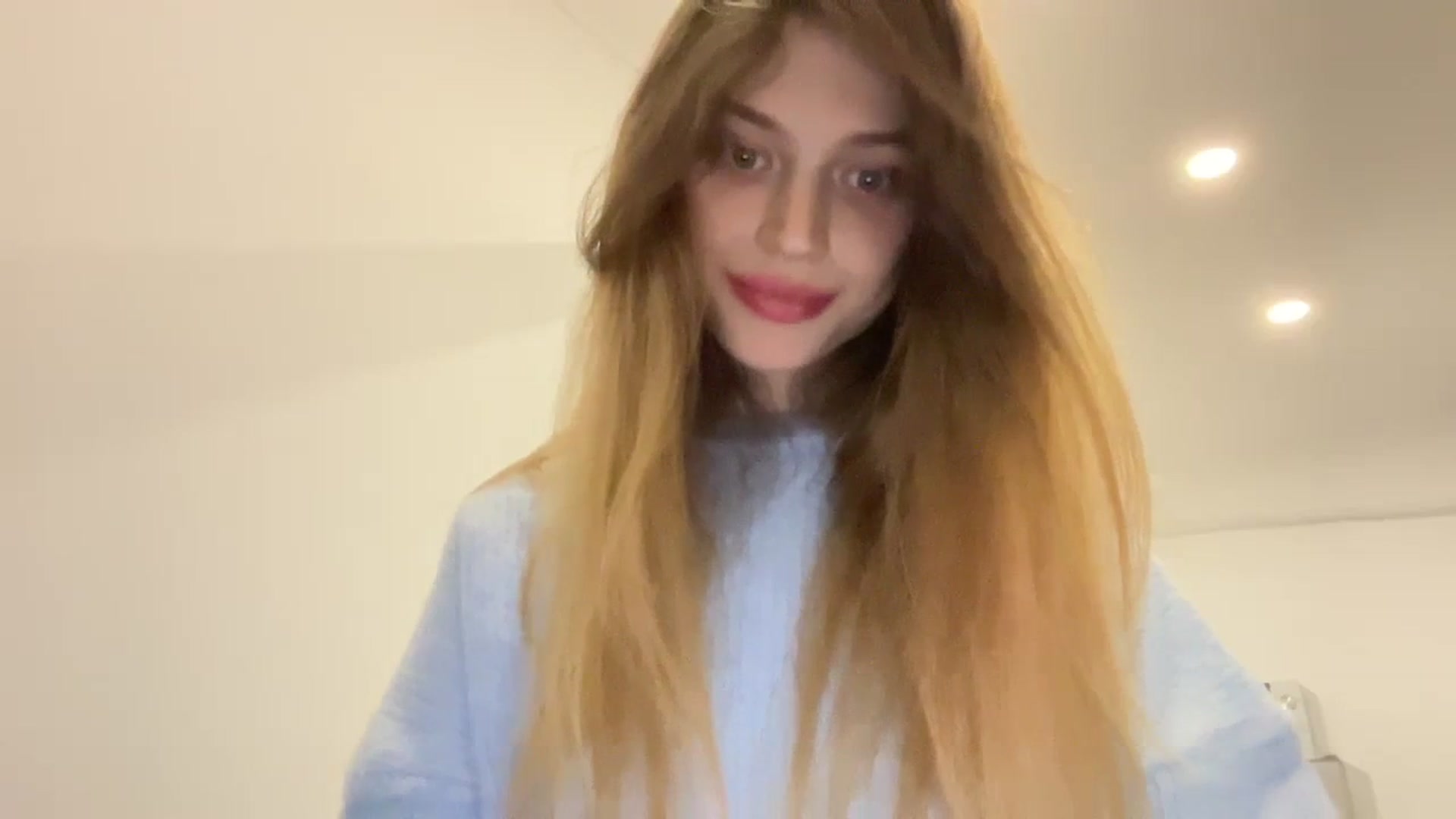 Gallery image thumbnail from Coconut_dream's myfreecams stream on, 10/26/2023, 15:15 image 18 of 20