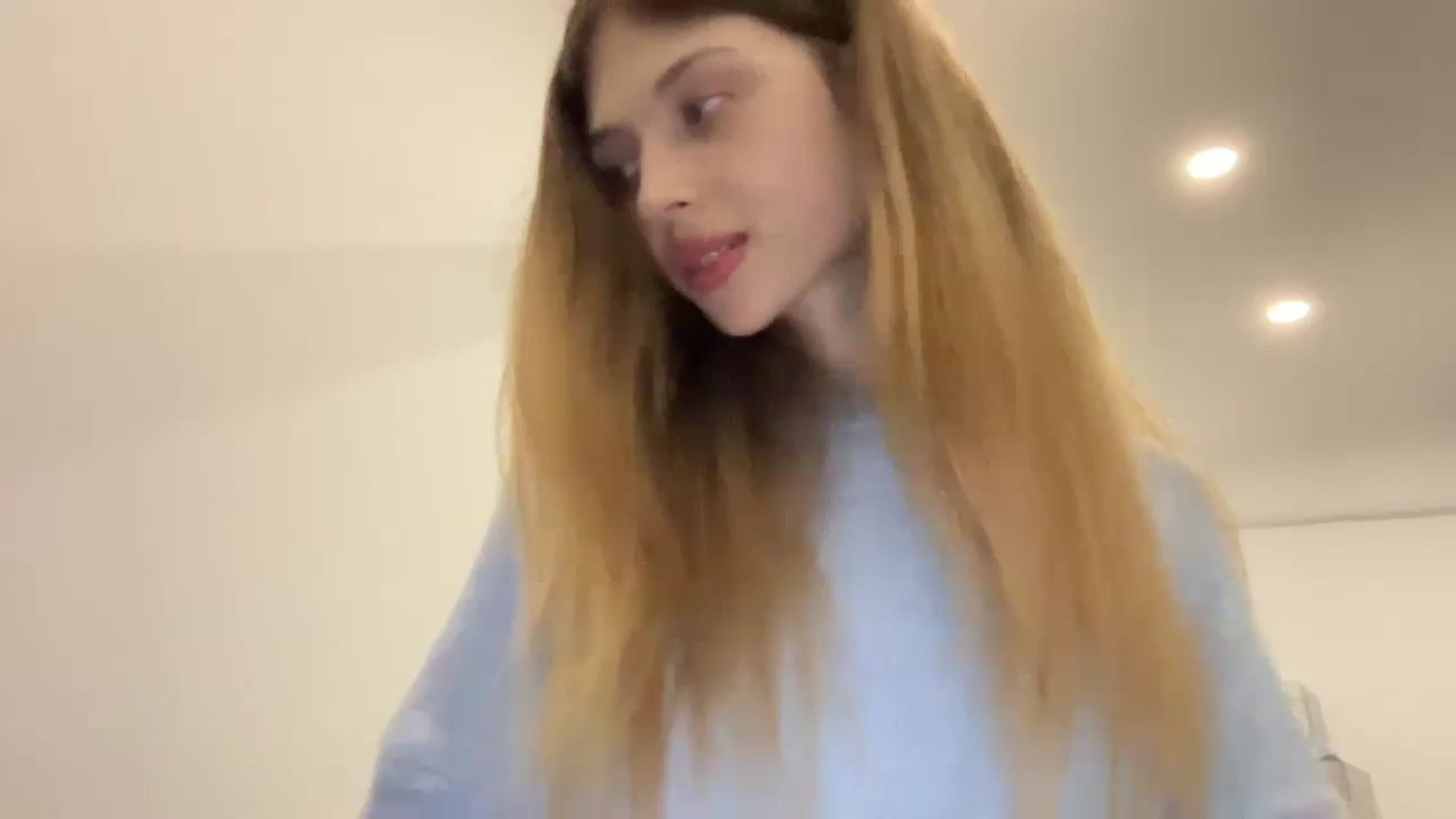 Gallery image thumbnail from Coconut_dream's myfreecams stream on, 10/26/2023, 15:15 image 17 of 20
