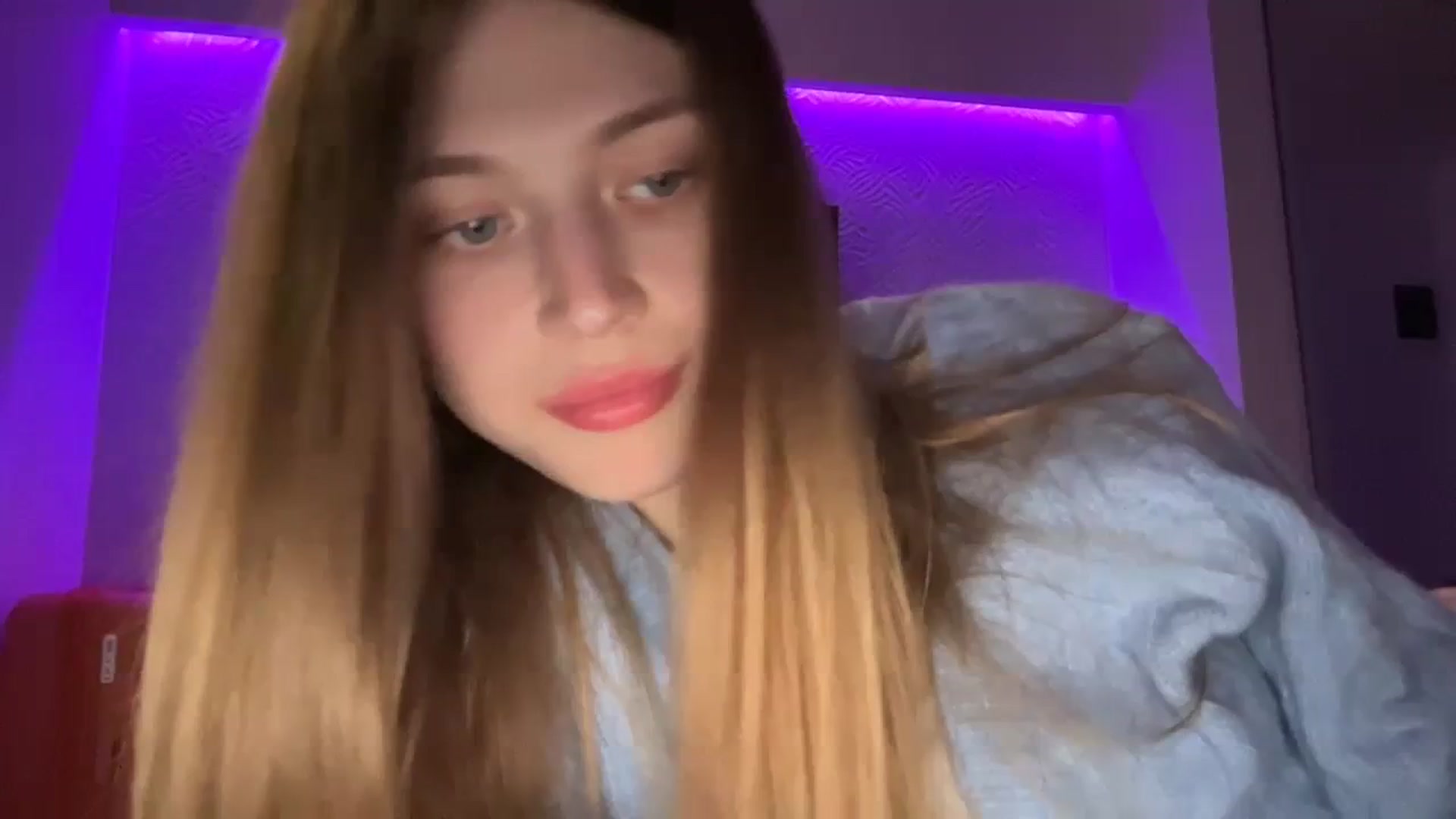 Gallery image thumbnail from Coconut_dream's myfreecams stream on, 10/30/2023, 17:07 image 16 of 20