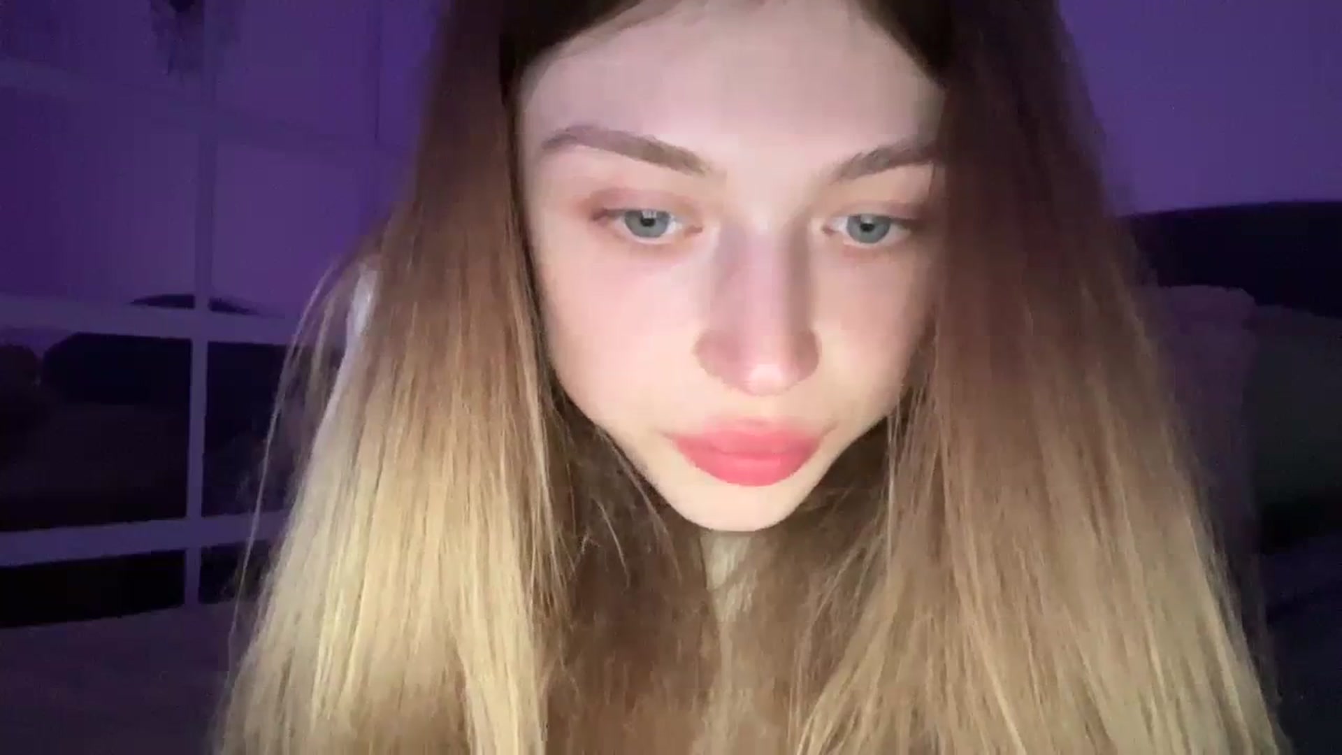 Gallery image thumbnail from Coconut_dream's myfreecams stream on, 11/02/2023, 19:00 image 16 of 20