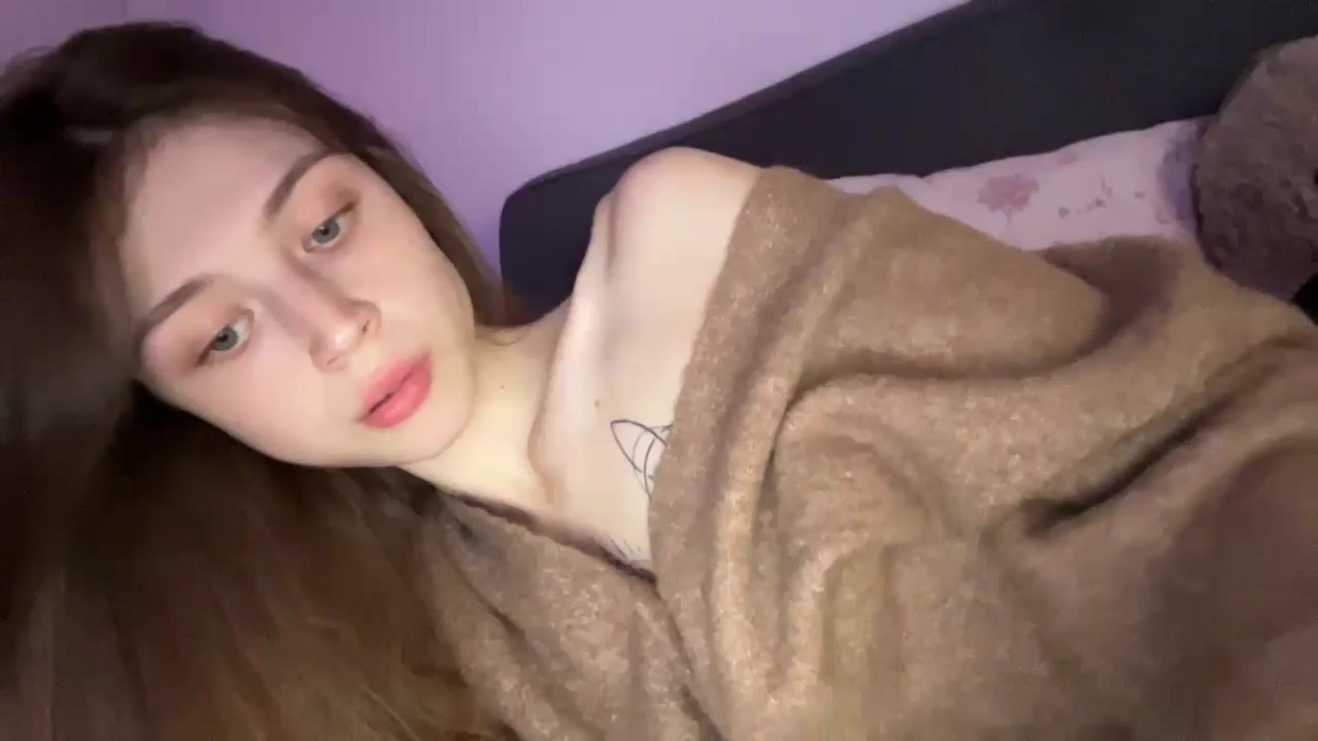 Gallery image thumbnail from Coconut_dream's myfreecams stream on, 11/04/2023, 20:12 image 4 of 20
