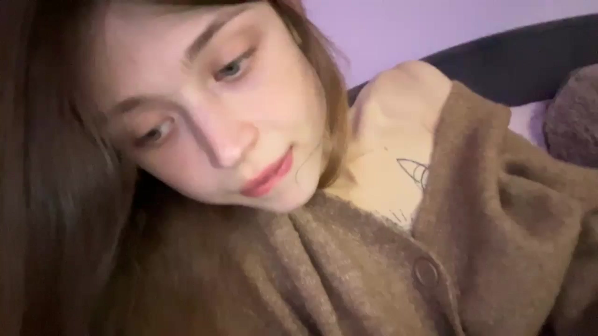 Gallery image thumbnail from Coconut_dream's myfreecams stream on, 11/04/2023, 20:12 image 8 of 20