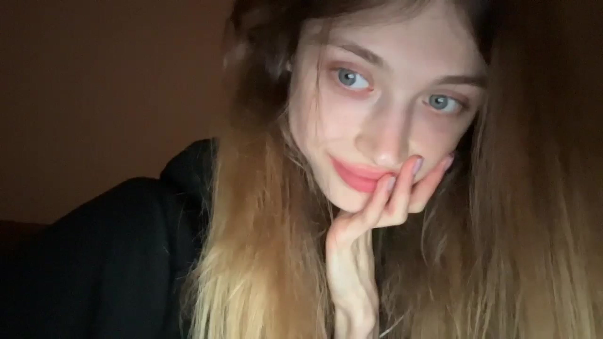 Gallery image thumbnail from Coconut_dream's myfreecams stream on, 11/09/2023, 21:02 image 20 of 20