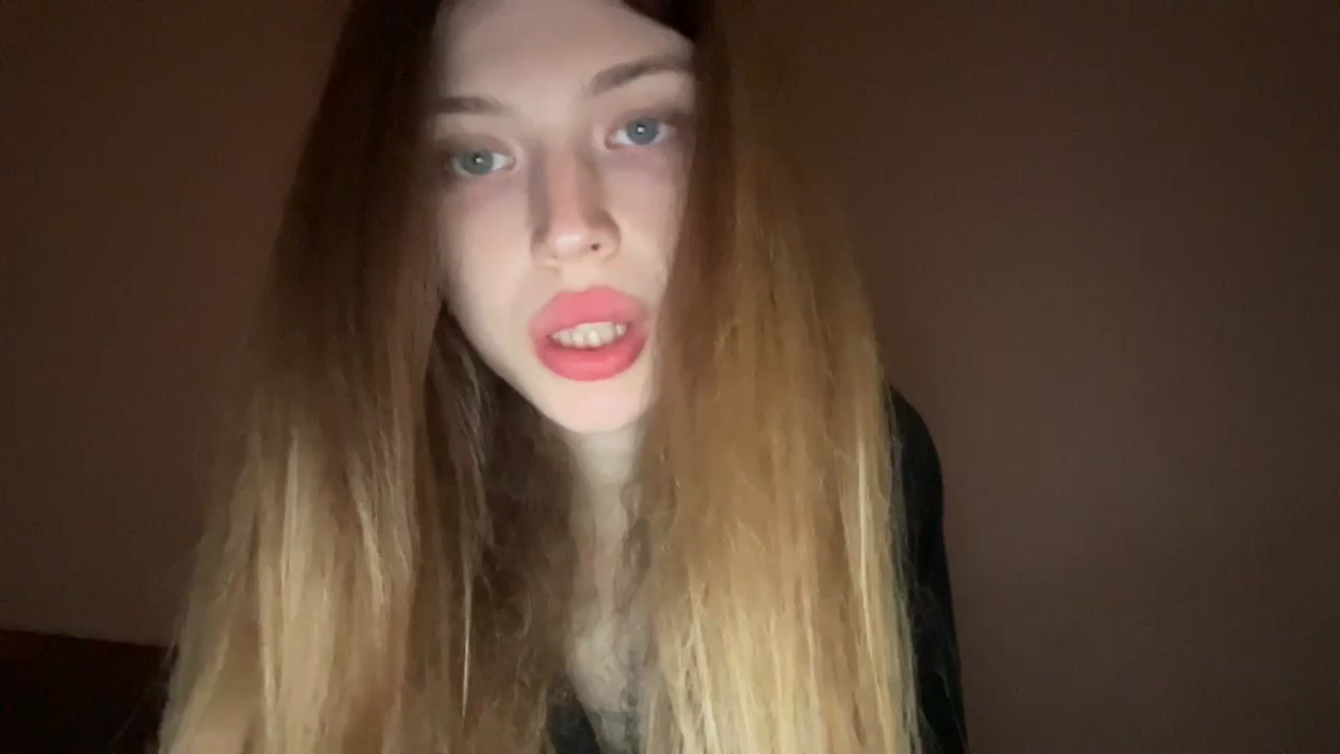 Gallery image thumbnail from Coconut_dream's myfreecams stream on, 11/09/2023, 21:02 image 6 of 20