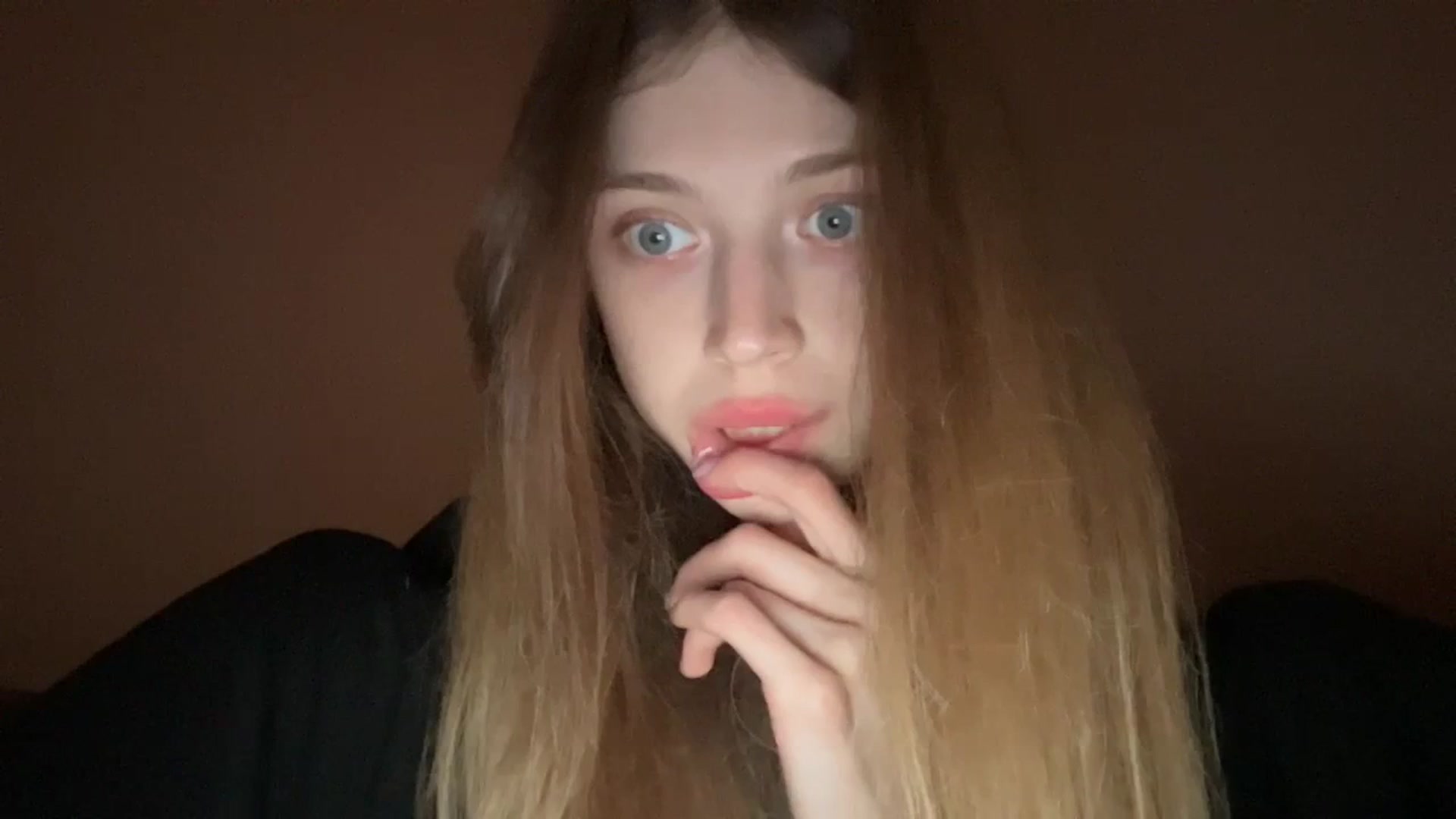 Gallery image thumbnail from Coconut_dream's myfreecams stream on, 11/09/2023, 21:02 image 11 of 20