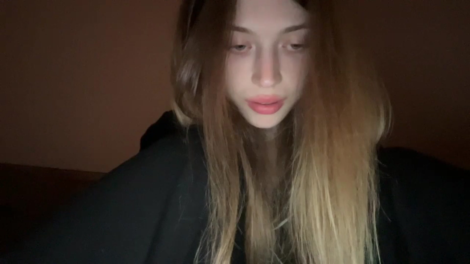 Gallery image thumbnail from Coconut_dream's myfreecams stream on, 11/09/2023, 21:02 image 12 of 20