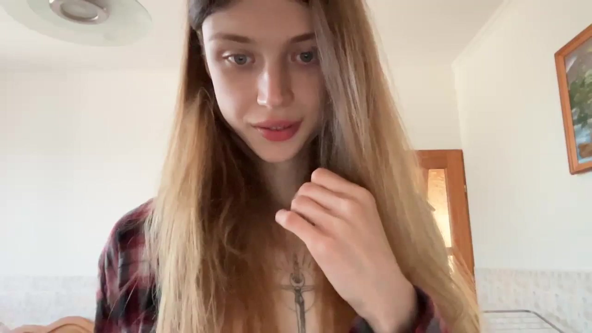Gallery image thumbnail from Coconut_dream's myfreecams stream on, 11/10/2023, 09:18 image 13 of 20