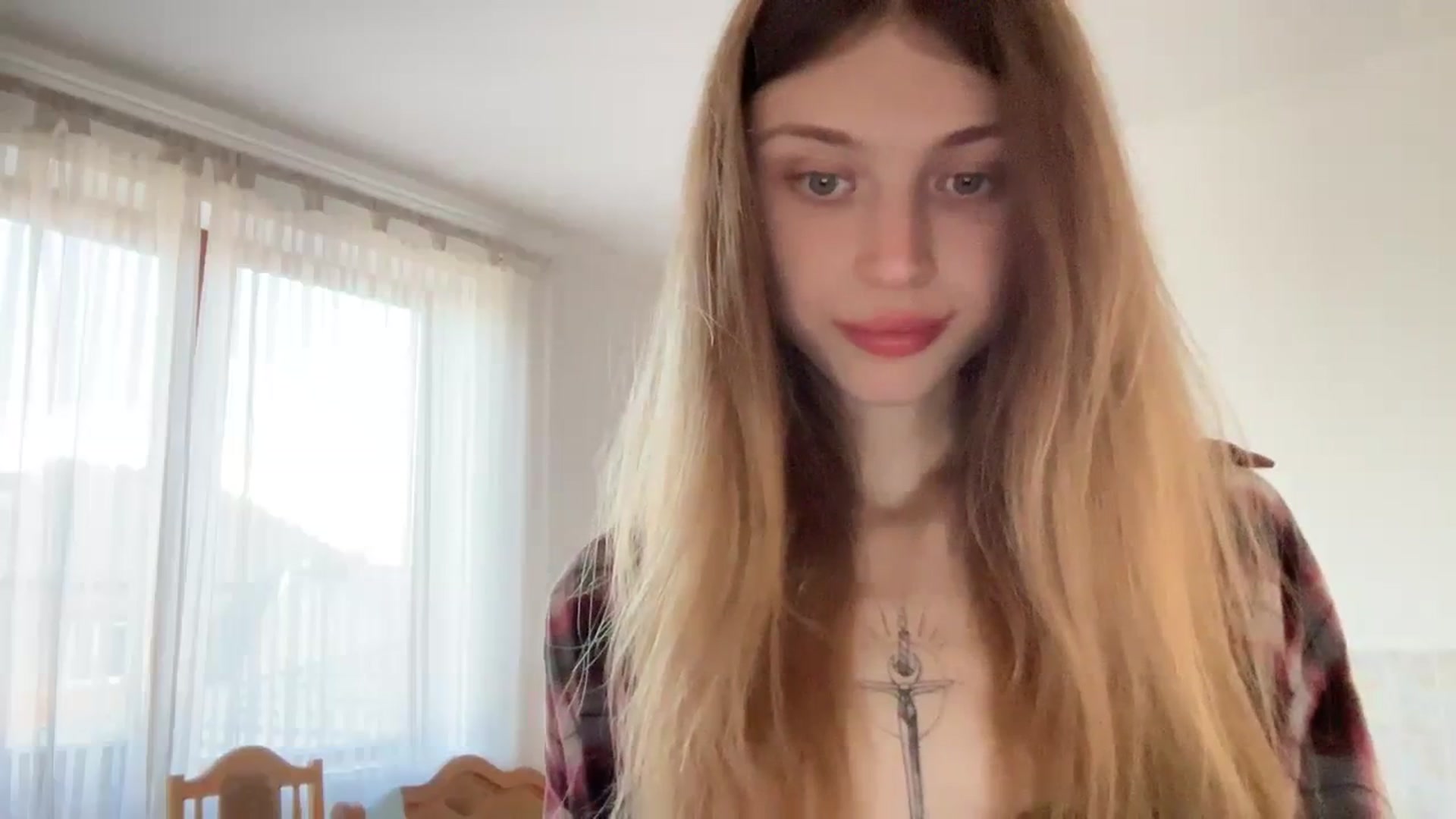 Gallery image thumbnail from Coconut_dream's myfreecams stream on, 11/10/2023, 09:18 image 3 of 20
