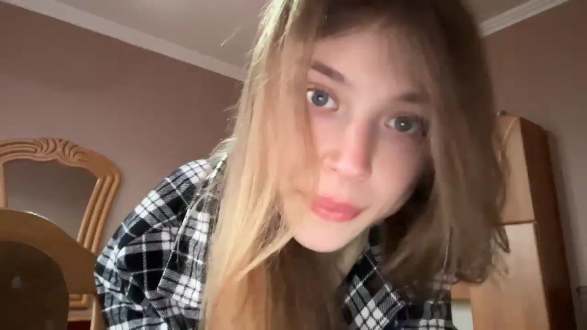 Gallery image thumbnail from Coconut_dream's myfreecams stream on, 11/11/2023, 11:59 image 18 of 20