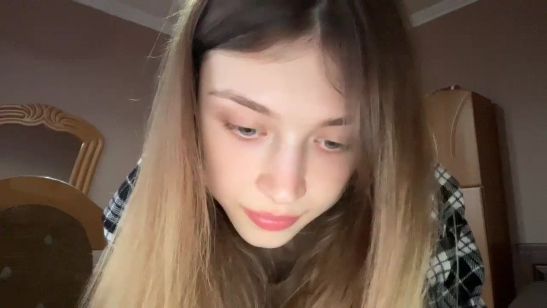 Gallery image thumbnail from Coconut_dream's myfreecams stream on, 11/11/2023, 13:43 image 4 of 20