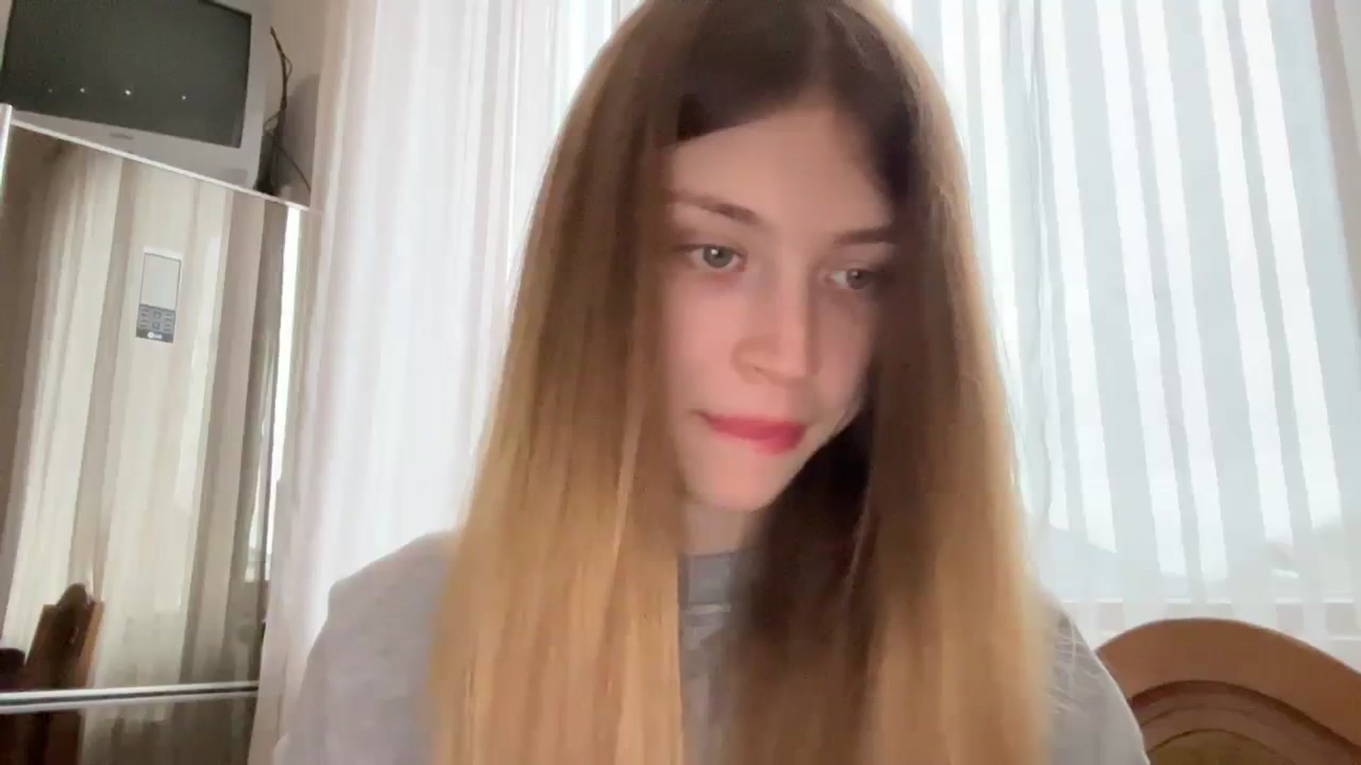Gallery image thumbnail from Coconut_dream's myfreecams stream on, 11/15/2023, 08:34 image 10 of 20