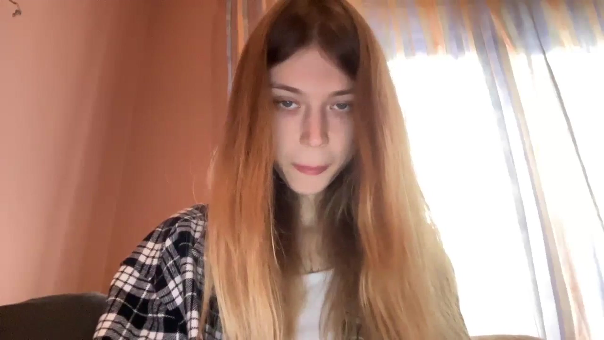 Gallery image thumbnail from Coconut_dream's myfreecams stream on, 11/18/2023, 08:40 image 19 of 20