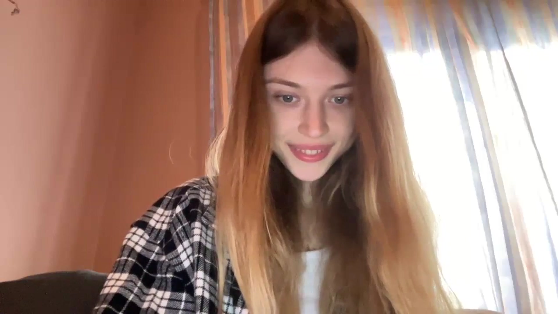 Gallery image thumbnail from Coconut_dream's myfreecams stream on, 11/18/2023, 08:40 image 7 of 20