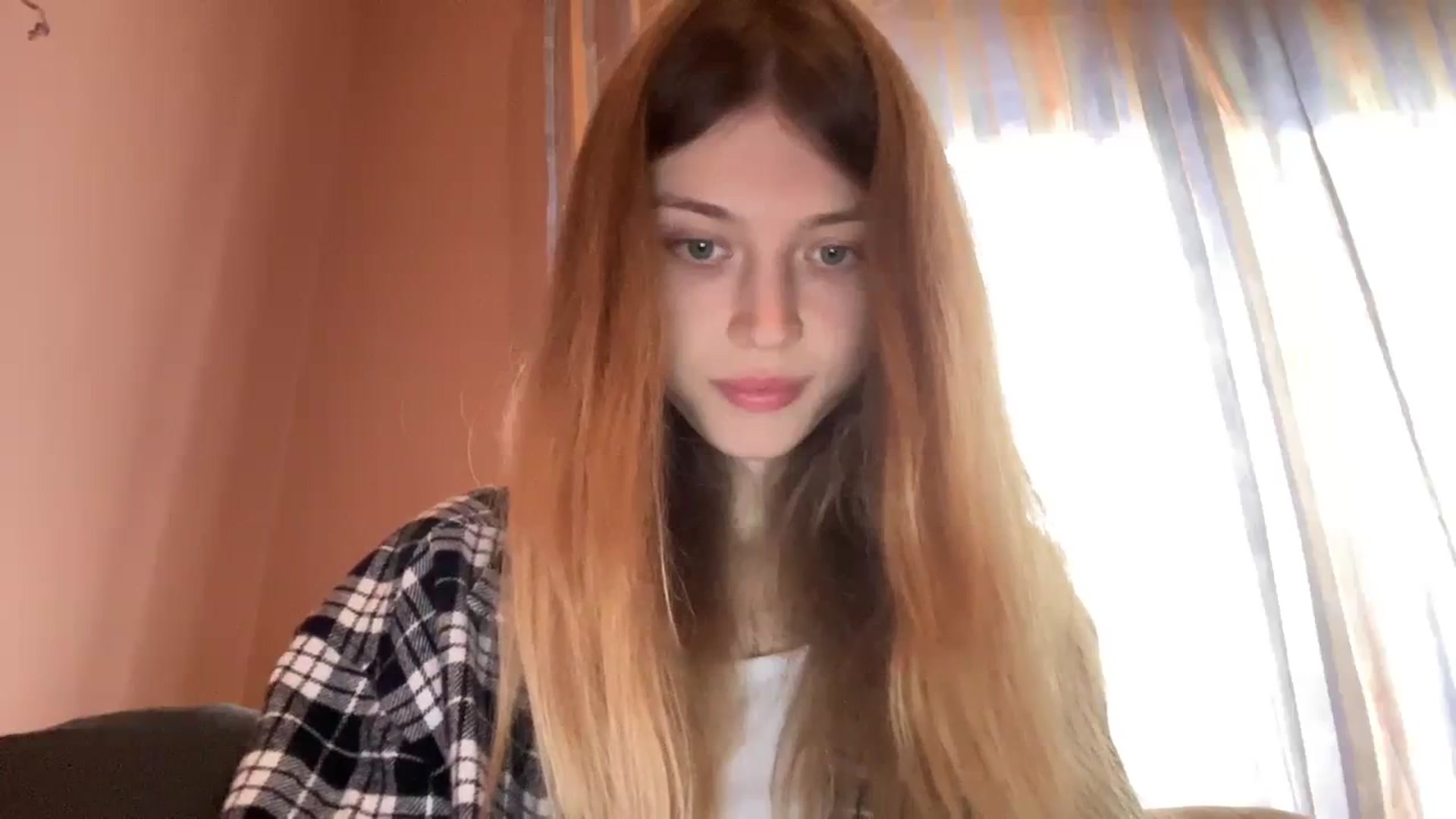 Gallery image thumbnail from Coconut_dream's myfreecams stream on, 11/18/2023, 08:40 image 18 of 20