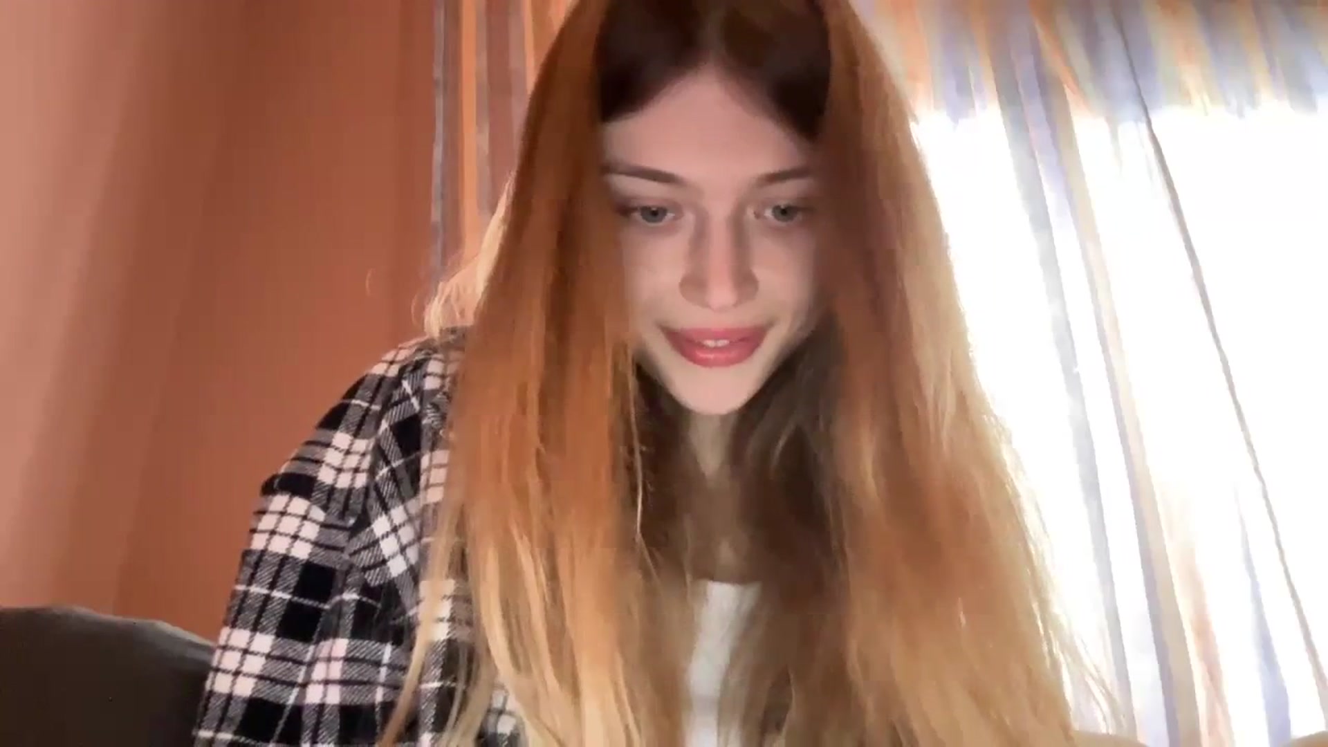 Gallery image thumbnail from Coconut_dream's myfreecams stream on, 11/18/2023, 08:40 image 4 of 20