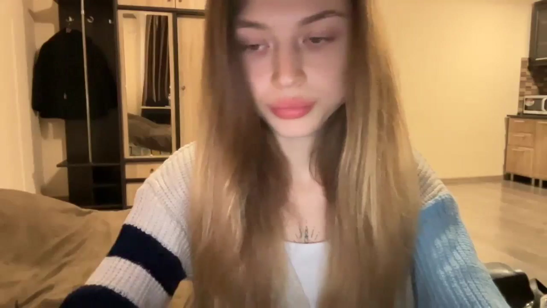 Gallery image thumbnail from Coconut_dream's myfreecams stream on, 11/23/2023, 09:11 image 20 of 20