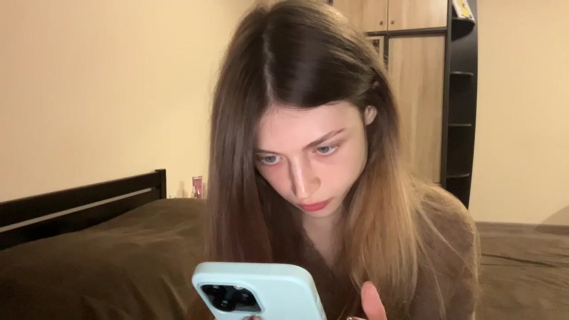 Gallery image thumbnail from Coconut_dream's myfreecams stream on, 11/24/2023, 10:15 image 17 of 20