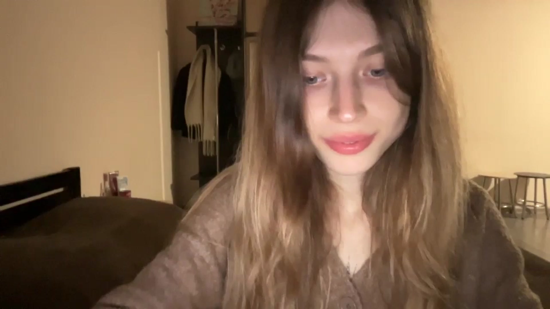 Gallery image thumbnail from Coconut_dream's myfreecams stream on, 11/24/2023, 14:01 image 4 of 20