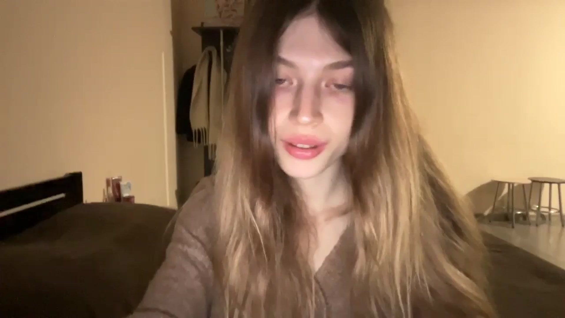 Gallery image thumbnail from Coconut_dream's myfreecams stream on, 11/24/2023, 14:01 image 10 of 20