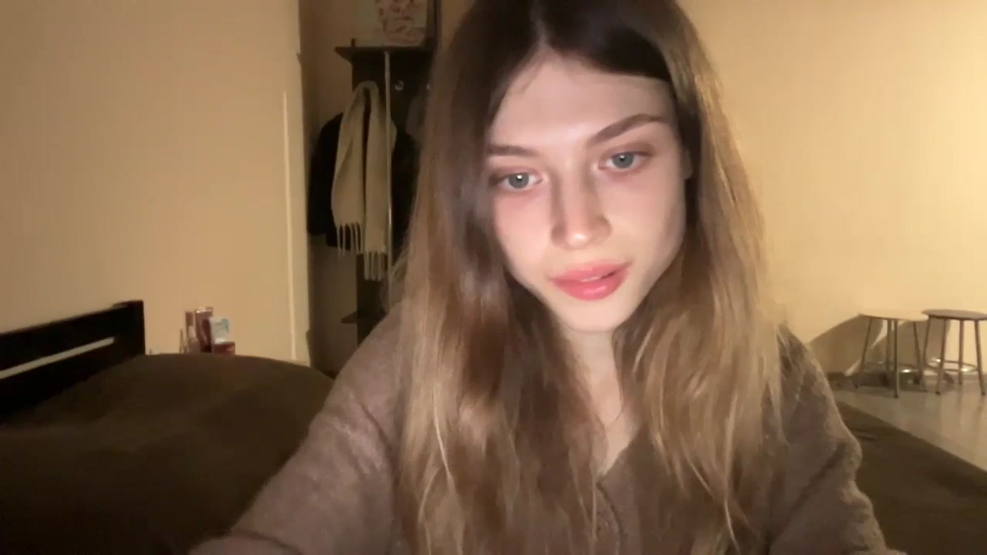 Gallery image thumbnail from Coconut_dream's myfreecams stream on, 11/24/2023, 14:01 image 13 of 20