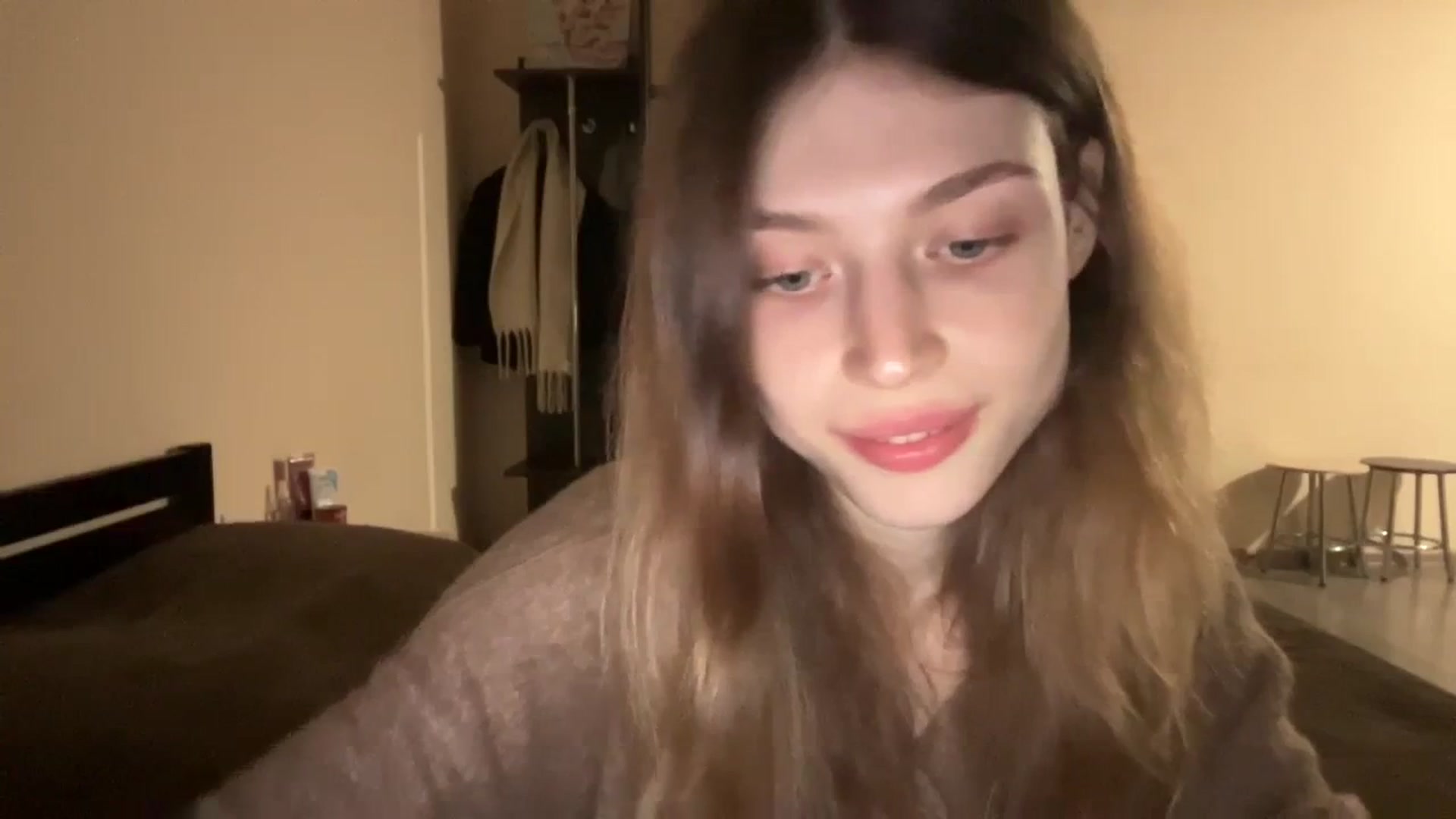 Gallery image thumbnail from Coconut_dream's myfreecams stream on, 11/24/2023, 14:01 image 6 of 20