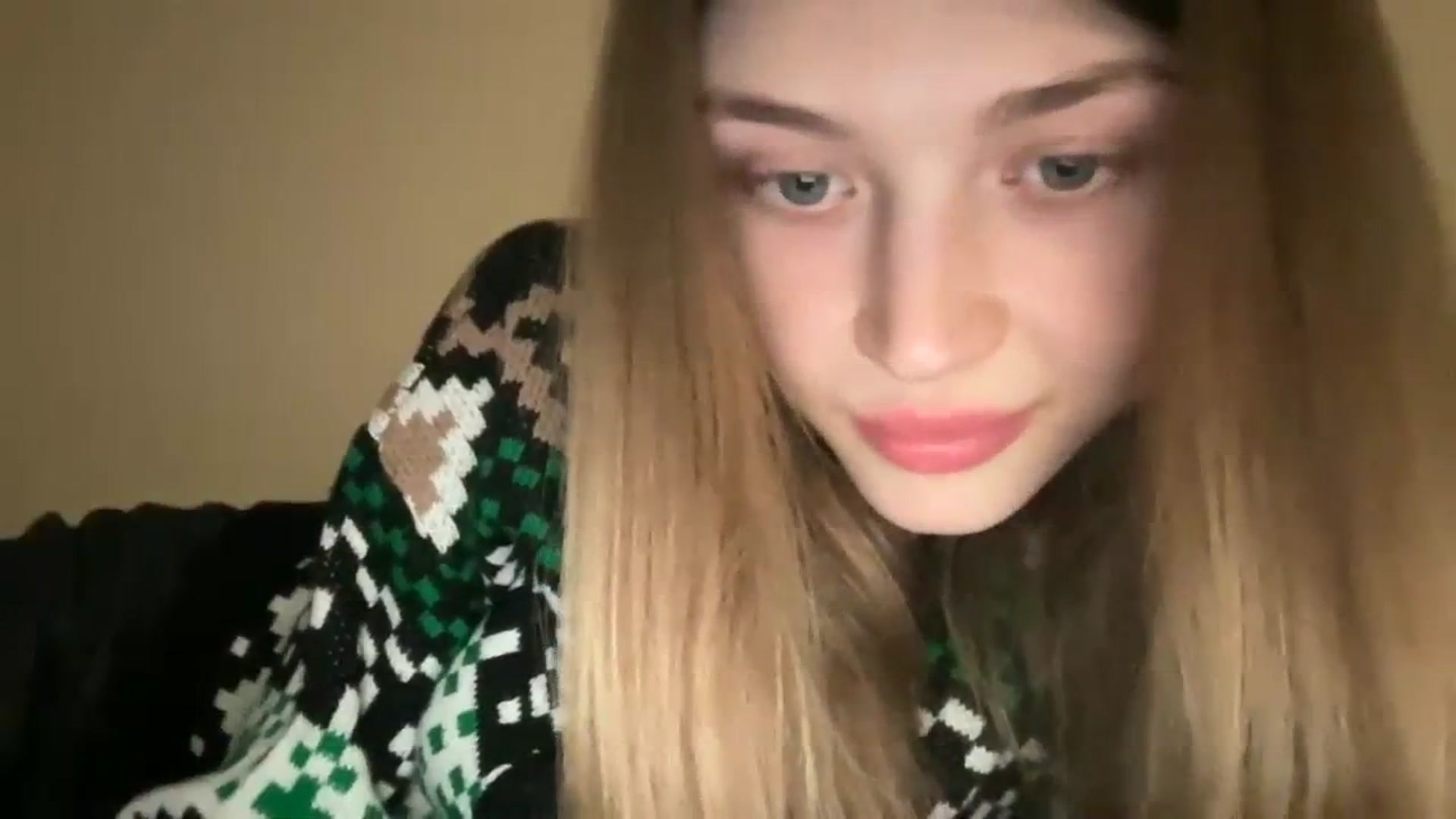 Gallery image thumbnail from Coconut_dream's myfreecams stream on, 11/26/2023, 17:59 image 4 of 20