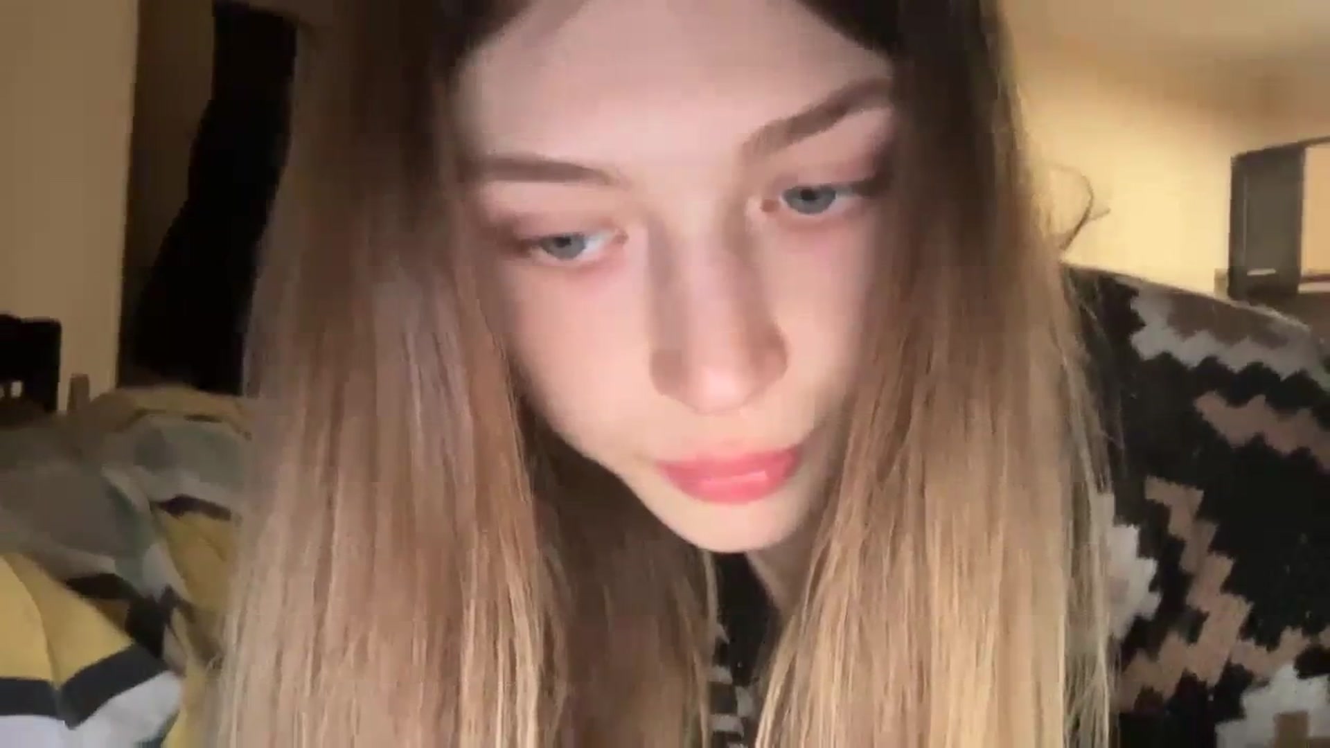 Gallery image thumbnail from Coconut_dream's myfreecams stream on, 11/26/2023, 19:20 image 16 of 20