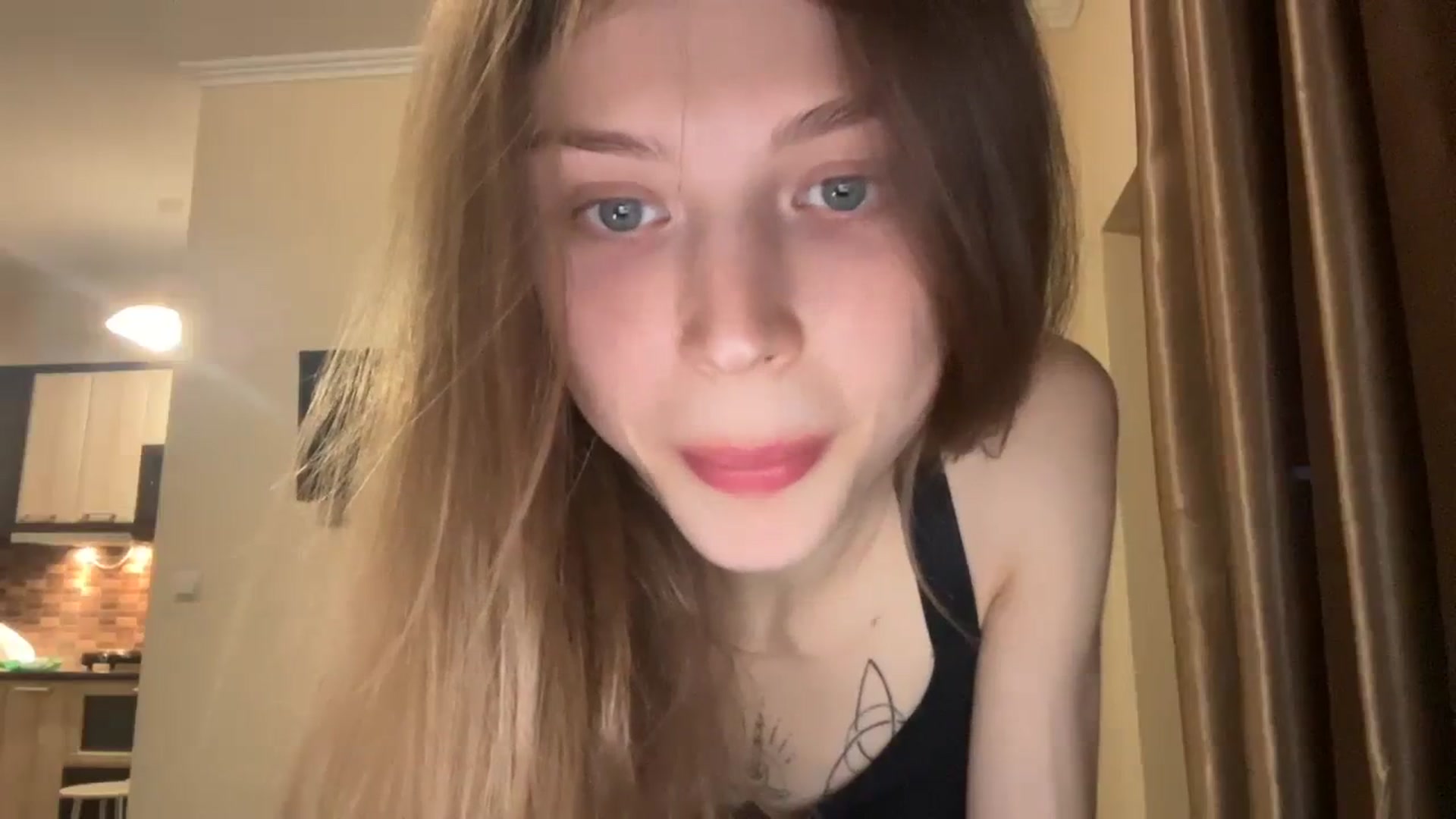 Gallery image thumbnail from Coconut_dream's myfreecams stream on, 11/29/2023, 16:15 image 15 of 20