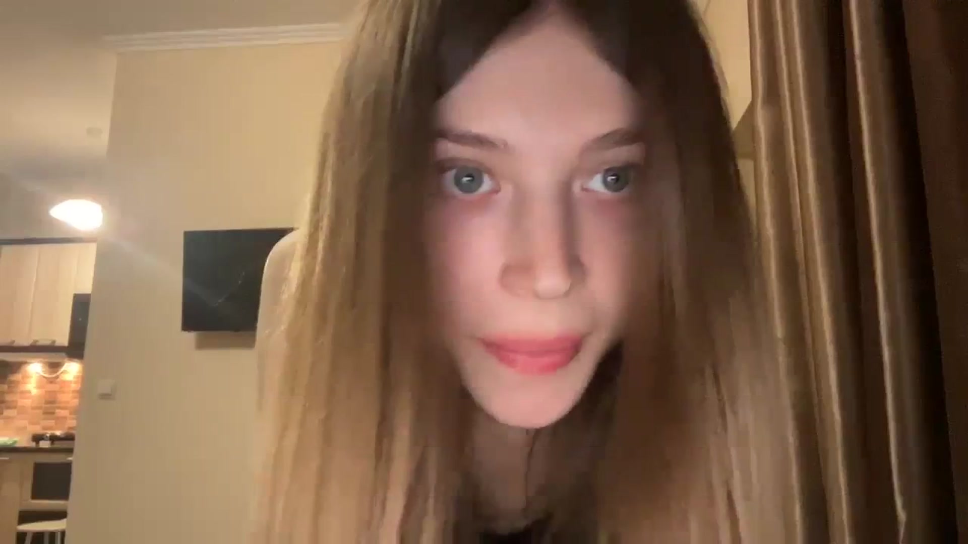 Gallery image thumbnail from Coconut_dream's myfreecams stream on, 11/29/2023, 16:15 image 13 of 20