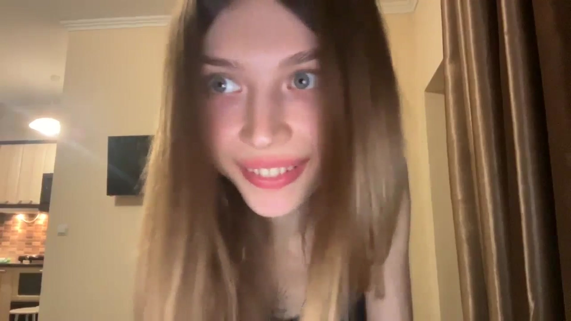 Gallery image thumbnail from Coconut_dream's myfreecams stream on, 11/29/2023, 16:15 image 11 of 20