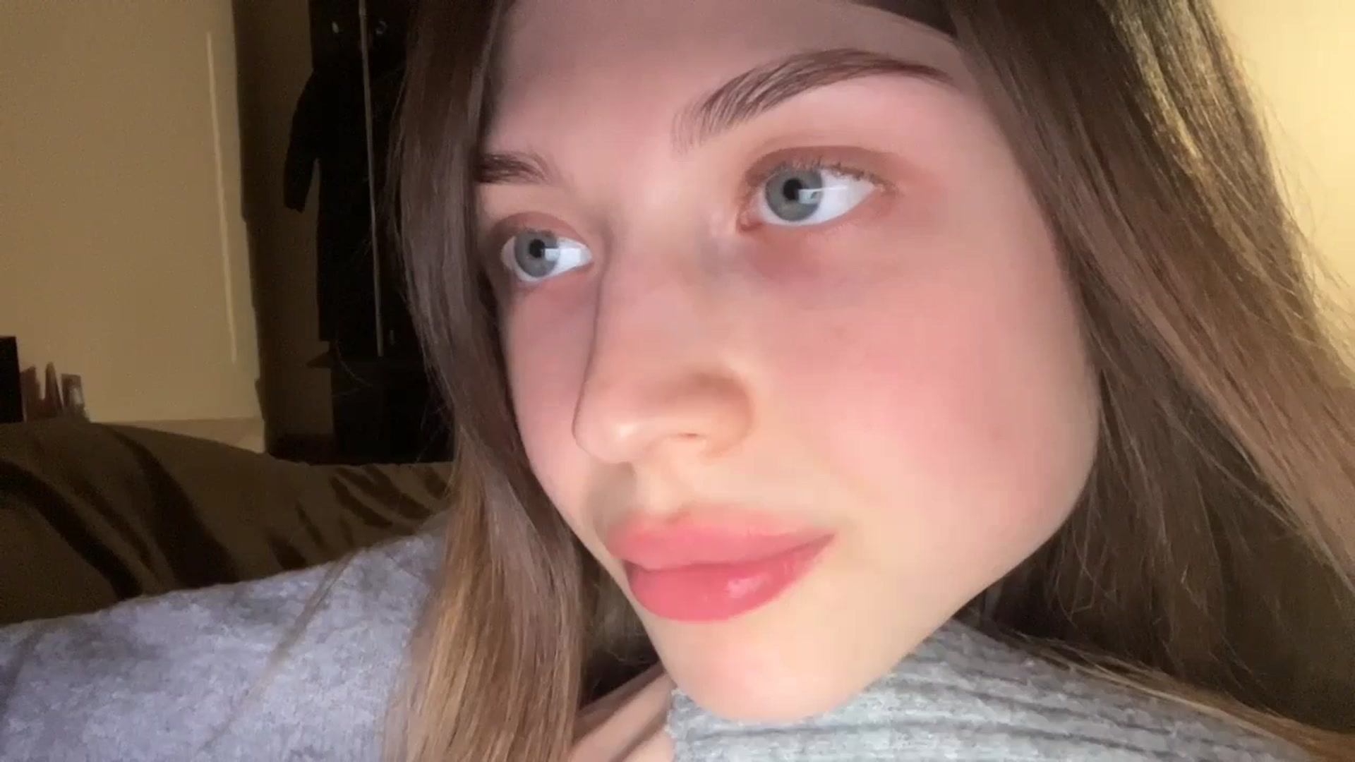 Gallery image thumbnail from Coconut_dream's myfreecams stream on, 11/29/2023, 16:15 image 3 of 20