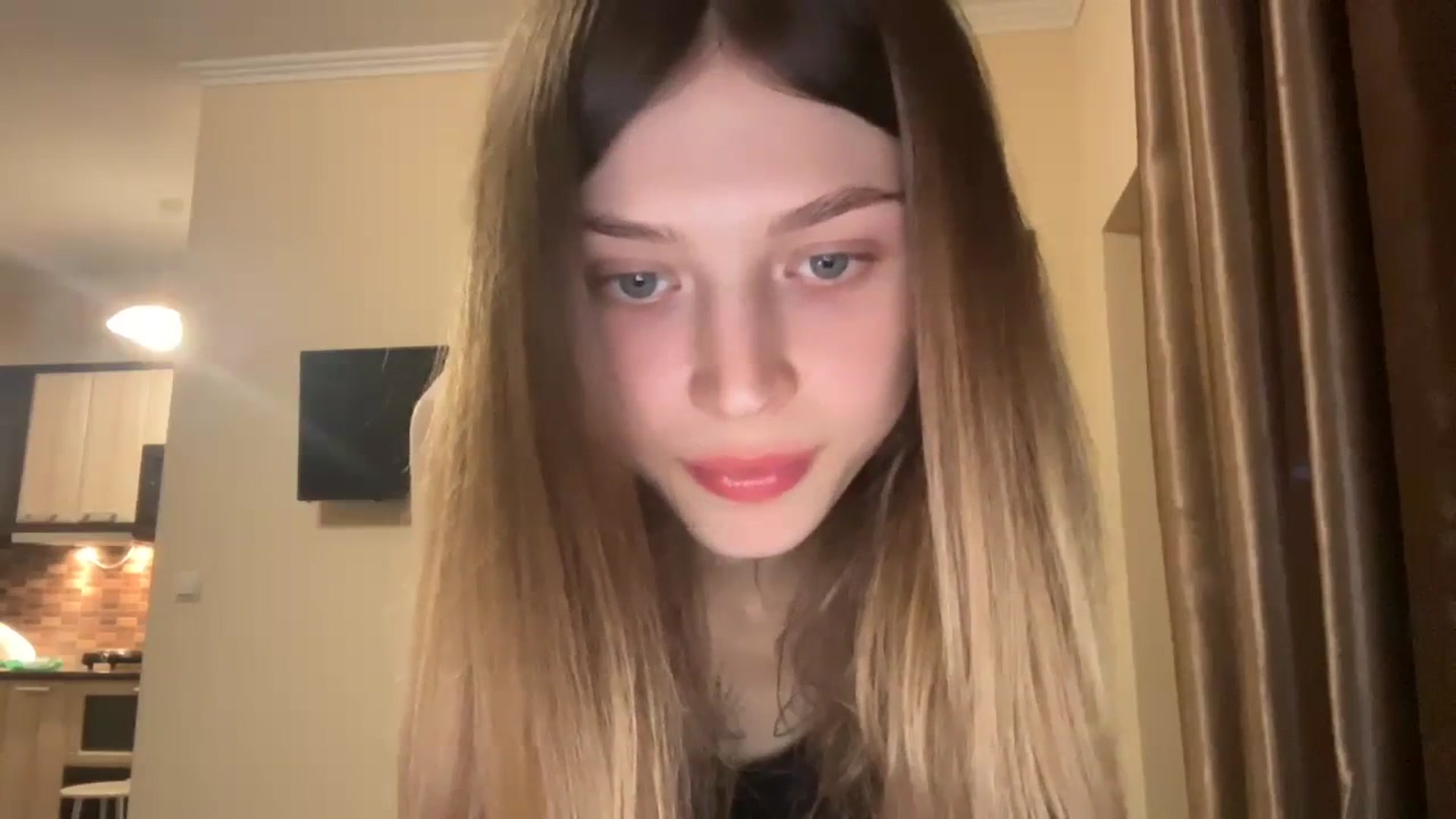 Gallery image thumbnail from Coconut_dream's myfreecams stream on, 11/29/2023, 16:15 image 14 of 20