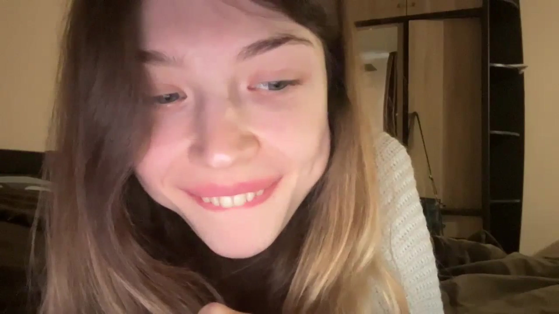 Gallery image thumbnail from Coconut_dream's myfreecams stream on, 11/30/2023, 06:39 image 20 of 20