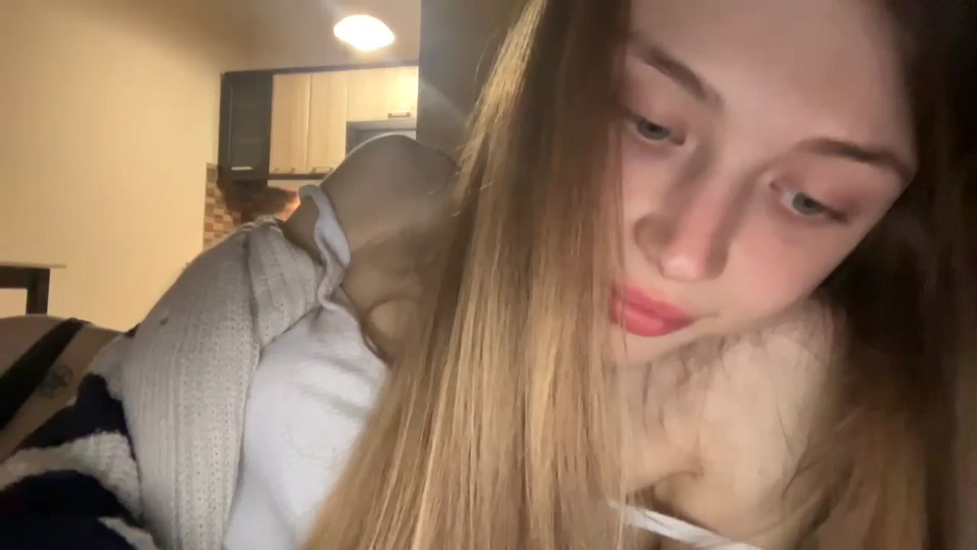 Gallery image thumbnail from Coconut_dream's myfreecams stream on, 12/02/2023, 21:17 image 10 of 20