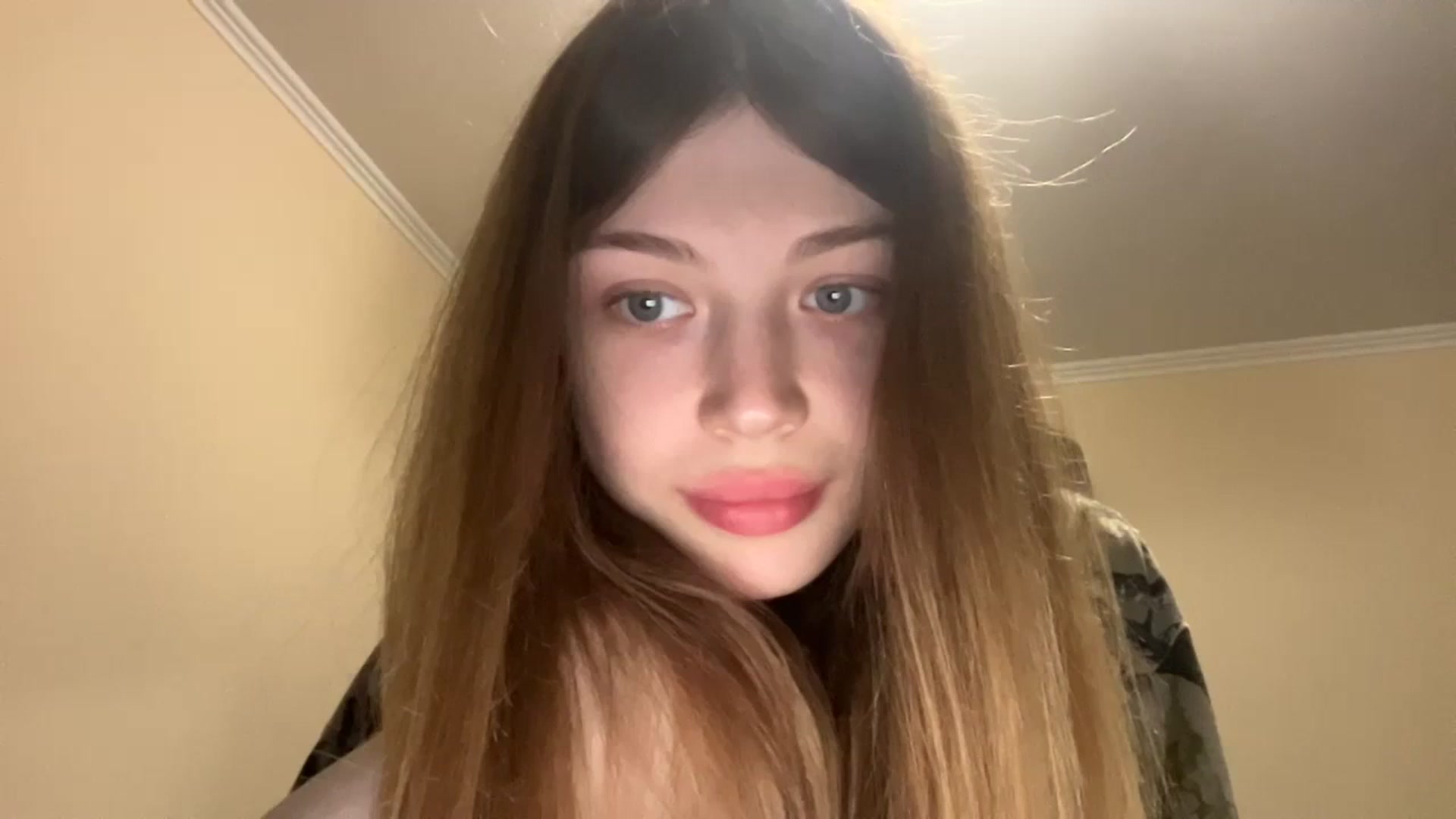 Gallery image thumbnail from Coconut_dream's myfreecams stream on, 12/04/2023, 06:28 image 9 of 20
