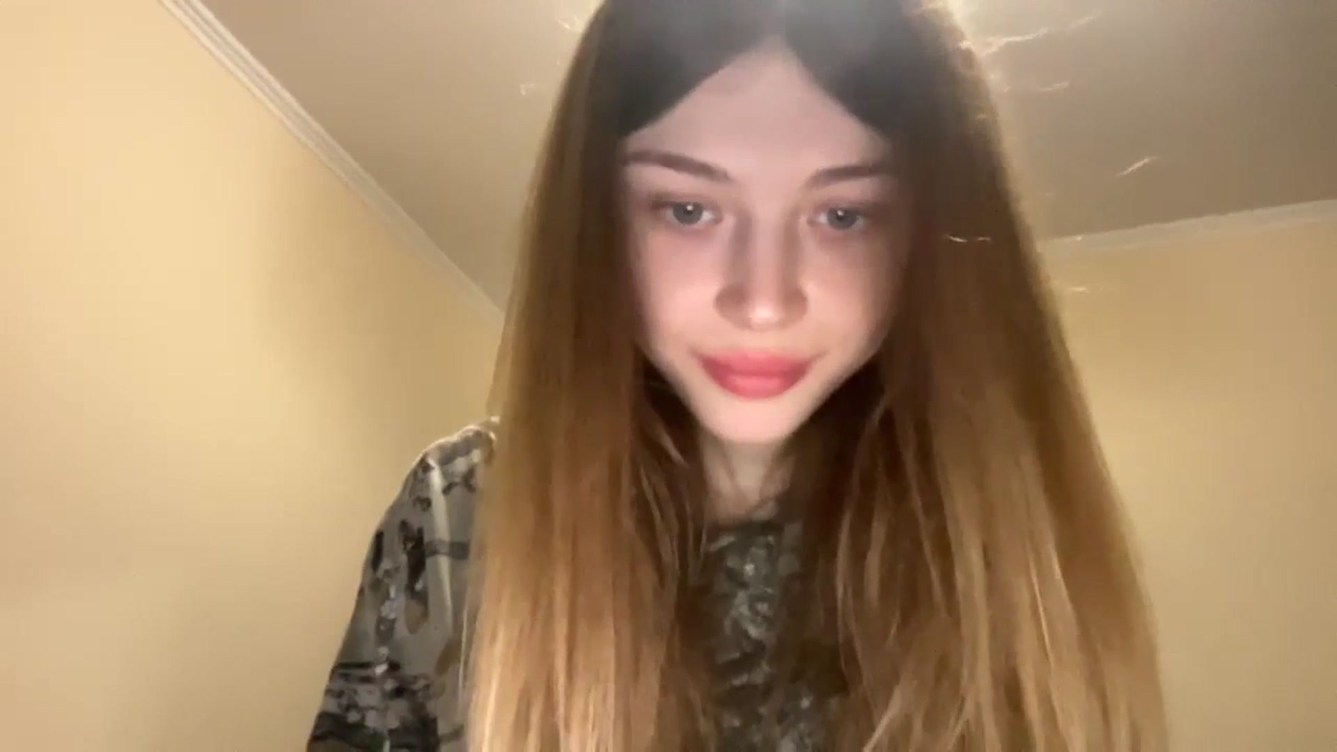 Gallery image thumbnail from Coconut_dream's myfreecams stream on, 12/04/2023, 06:28 image 20 of 20