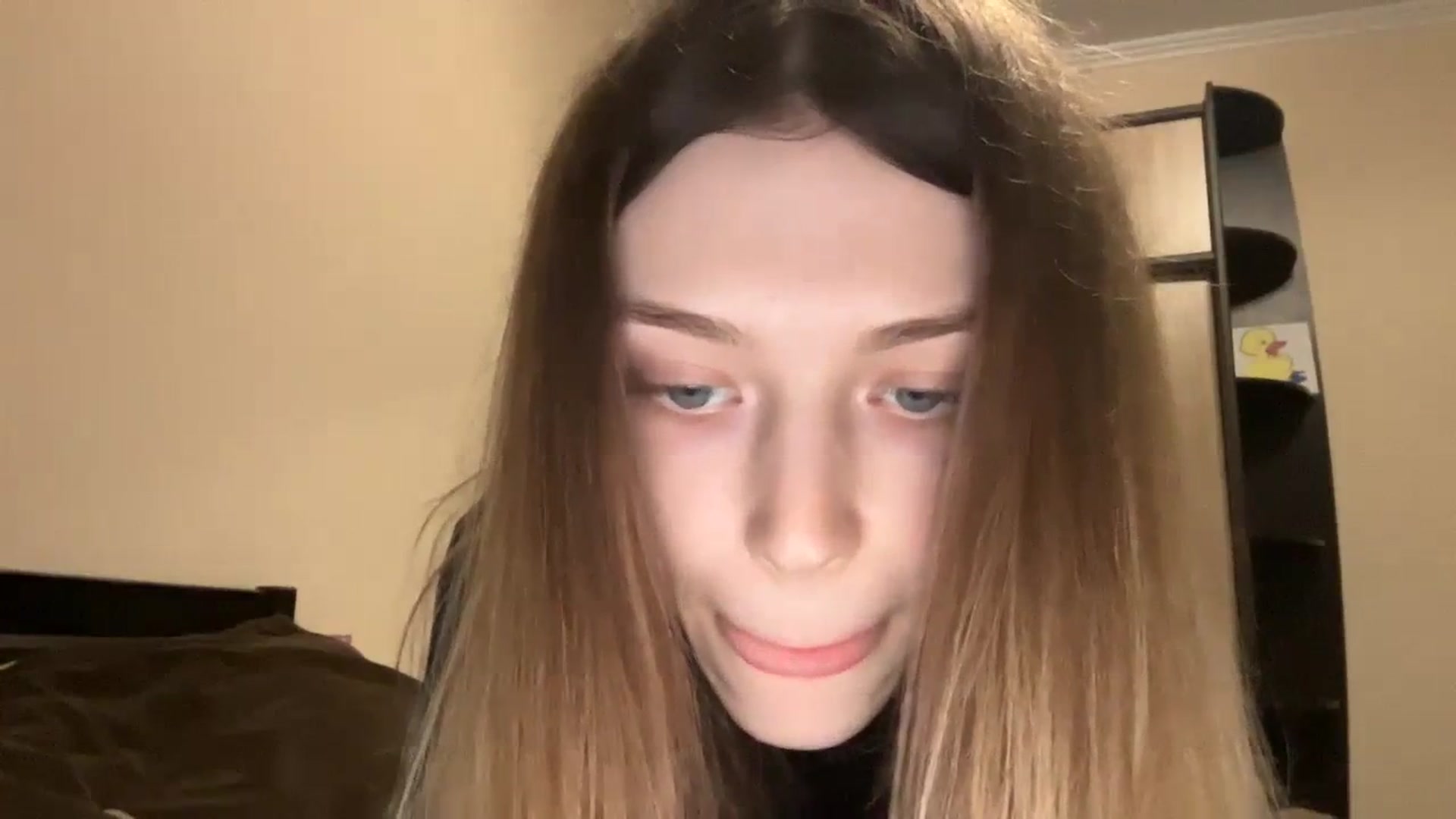 Gallery image thumbnail from Coconut_dream's myfreecams stream on, 12/07/2023, 10:52 image 18 of 20